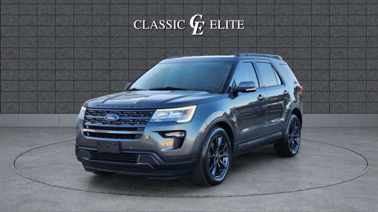 2019 Ford Explorer XLT 3