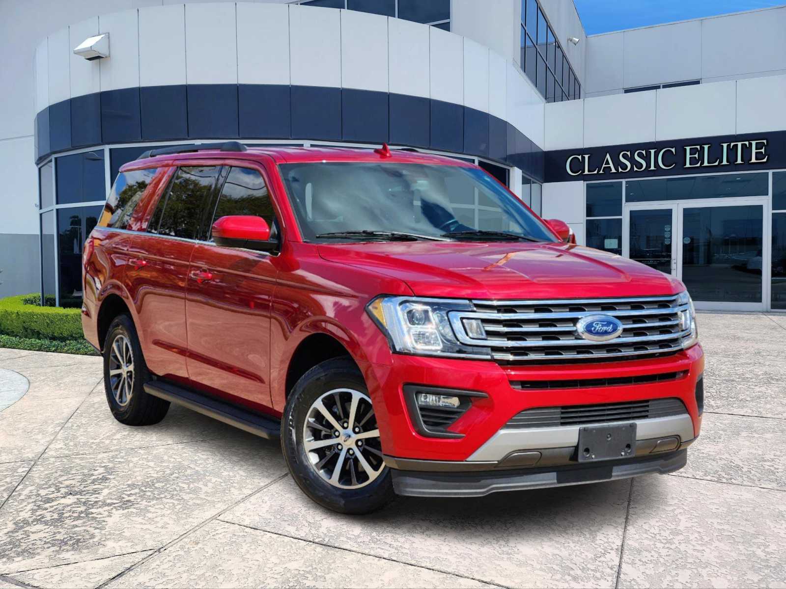2021 Ford Expedition XLT 1
