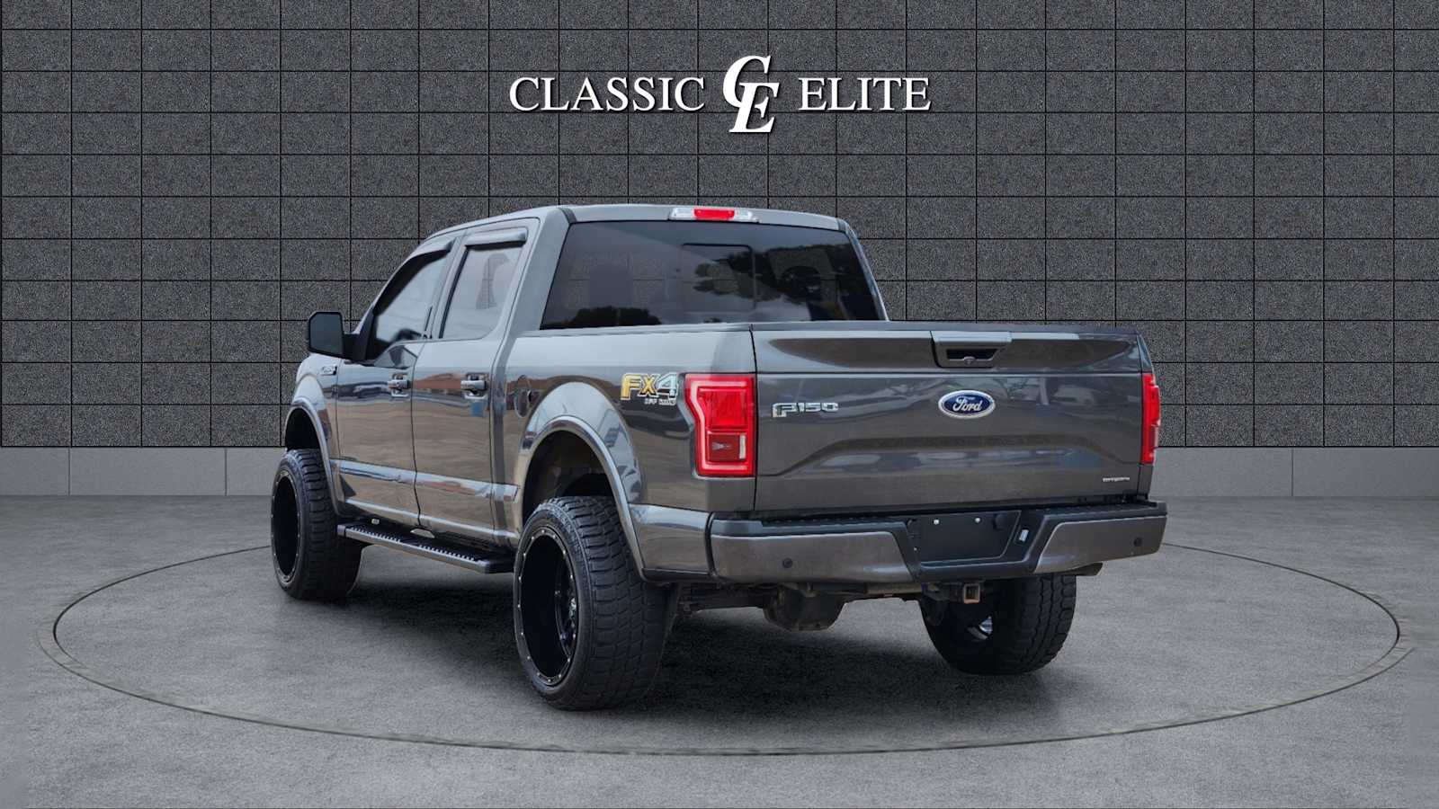 2015 Ford F-150 Lariat 4WD SuperCrew 145 5