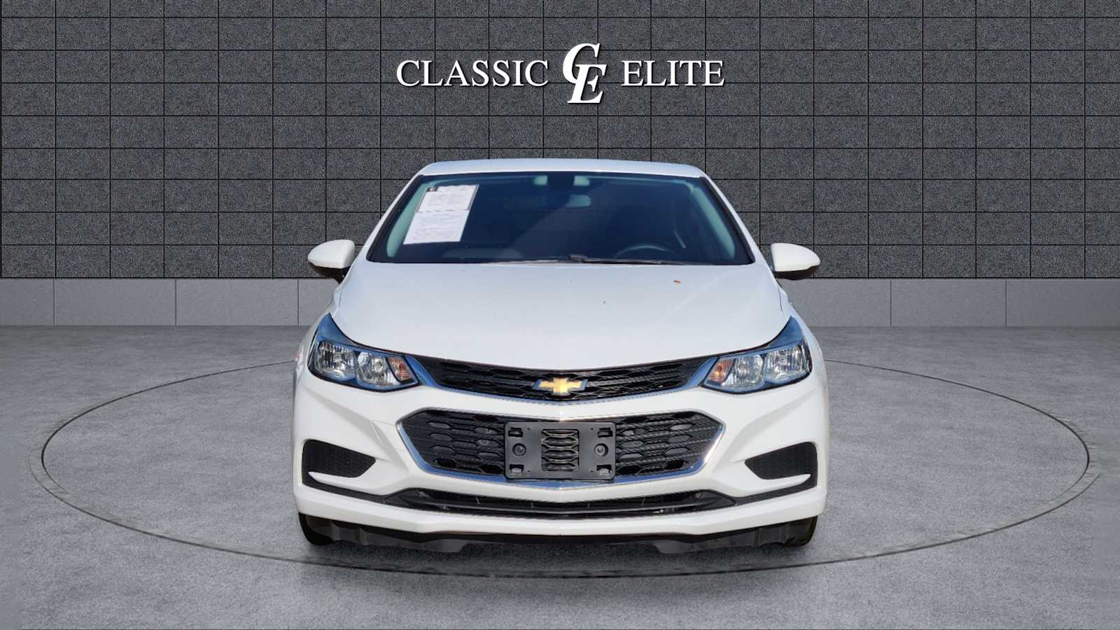 2018 Chevrolet Cruze LS 2