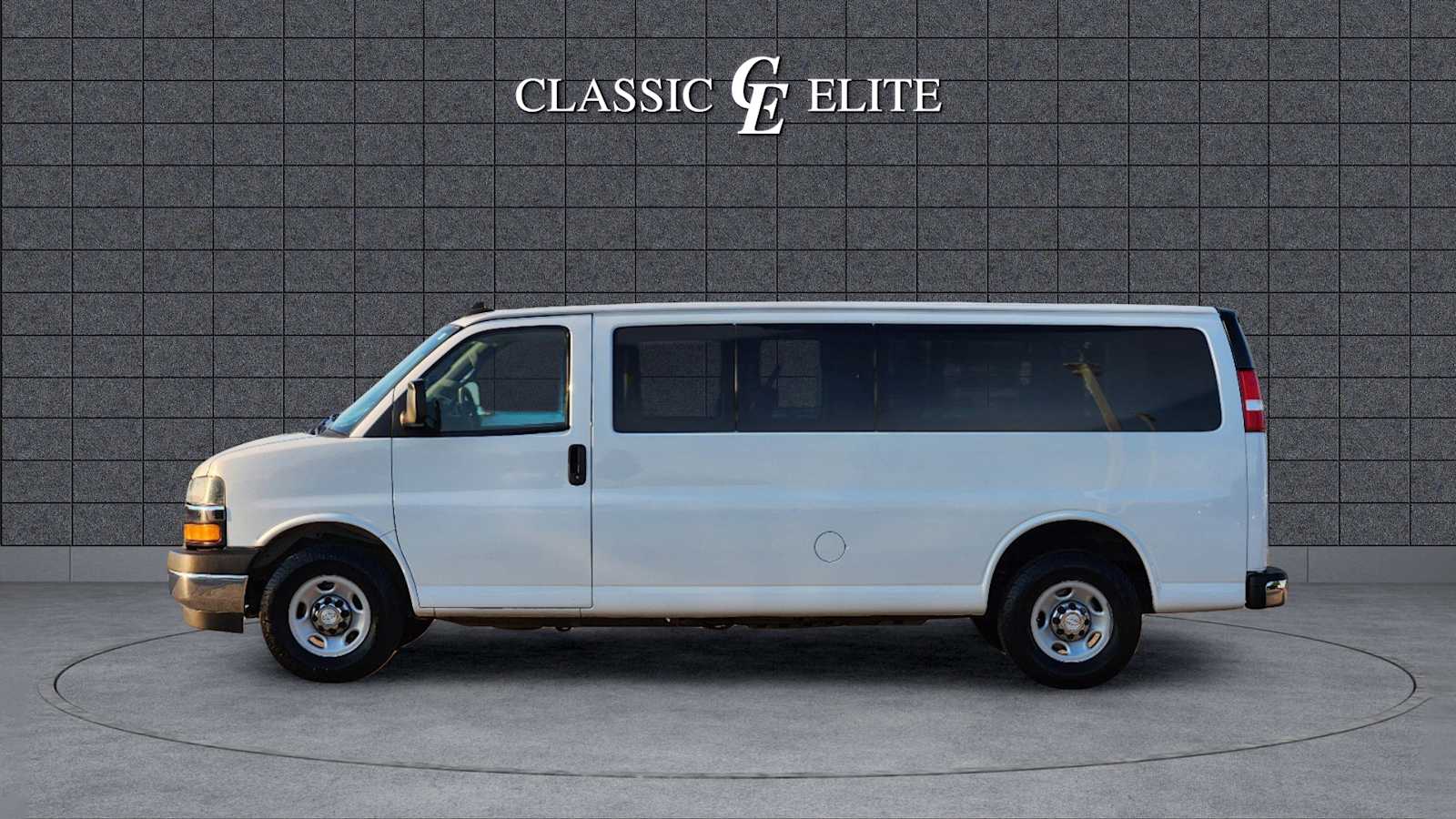 2019 Chevrolet Express LT 4