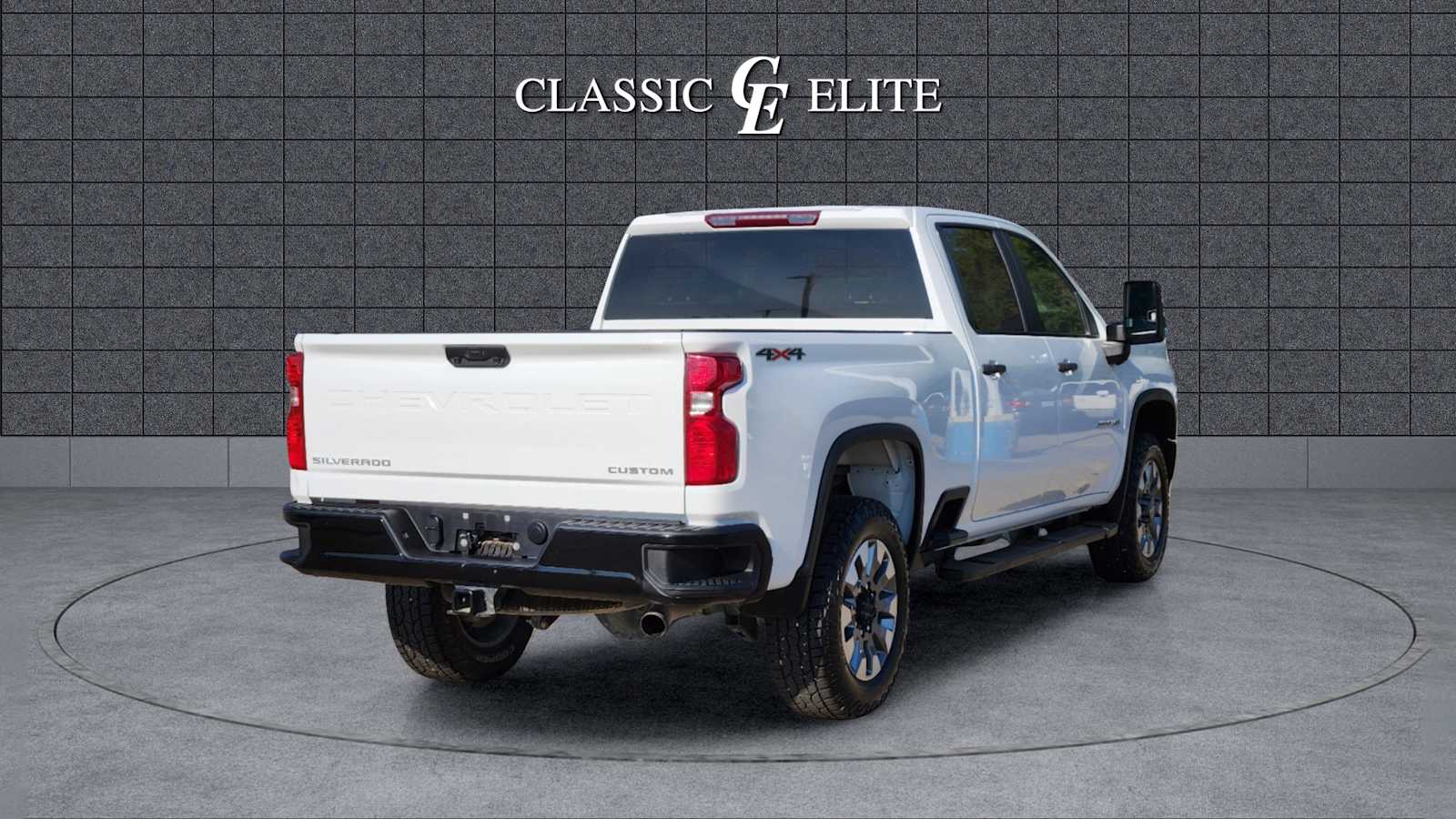 2022 Chevrolet Silverado 2500HD Custom 4WD Crew Cab 159 7