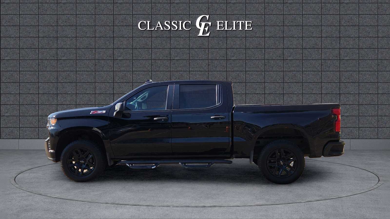 2021 Chevrolet Silverado 1500 Custom Trail Boss 4WD Crew Cab 147 4