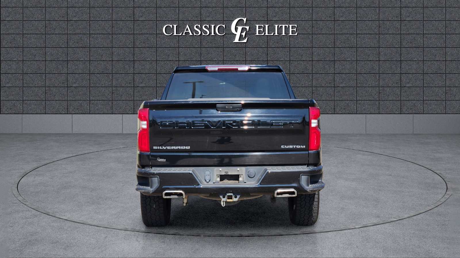 2021 Chevrolet Silverado 1500 Custom Trail Boss 4WD Crew Cab 147 6