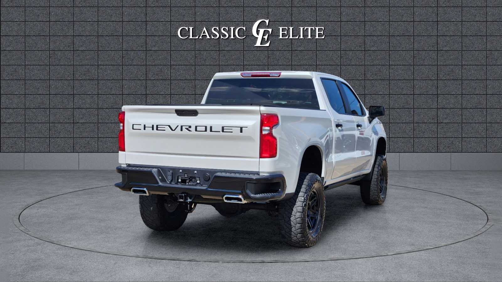 2021 Chevrolet Silverado 1500 LT Trail Boss 4WD Crew Cab 147 7