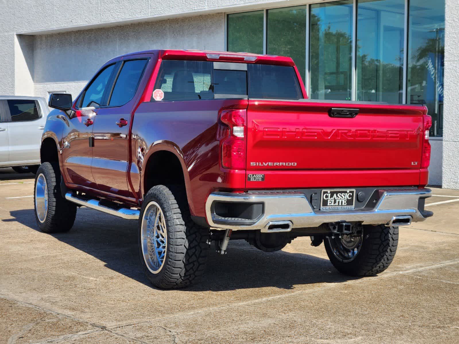 2024 Chevrolet Silverado 1500 LT 4WD Crew Cab 147 3