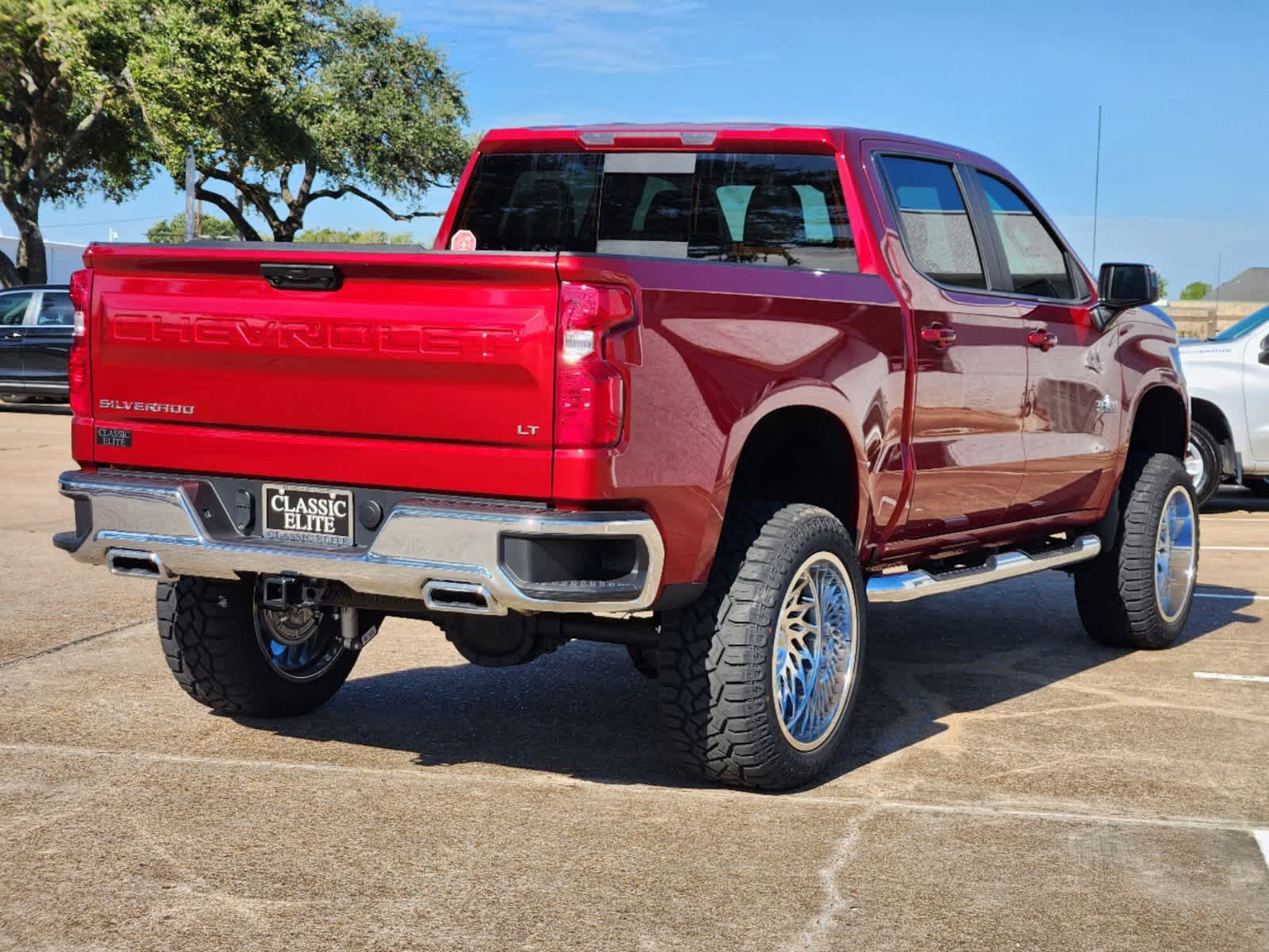 2024 Chevrolet Silverado 1500 LT 4WD Crew Cab 147 4