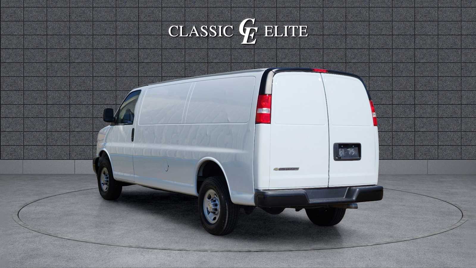 2023 Chevrolet Express  5