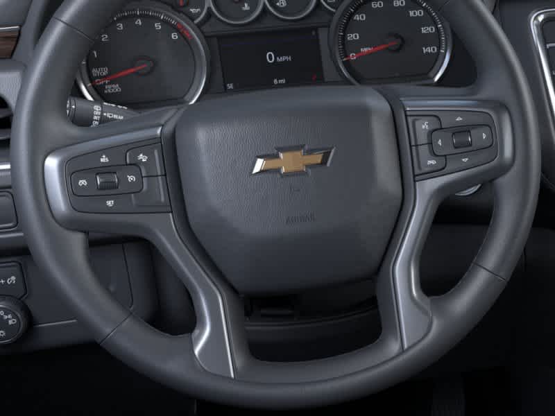 2024 Chevrolet Suburban LS 19