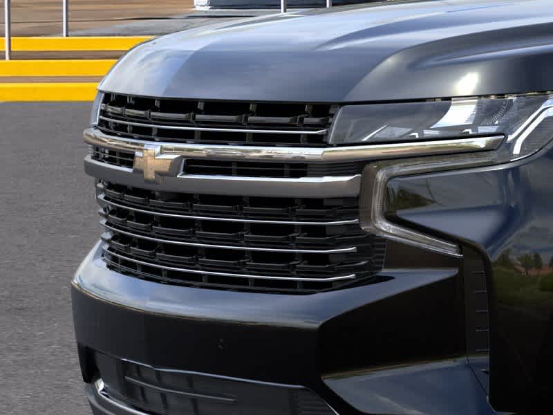 2024 Chevrolet Suburban LT 13