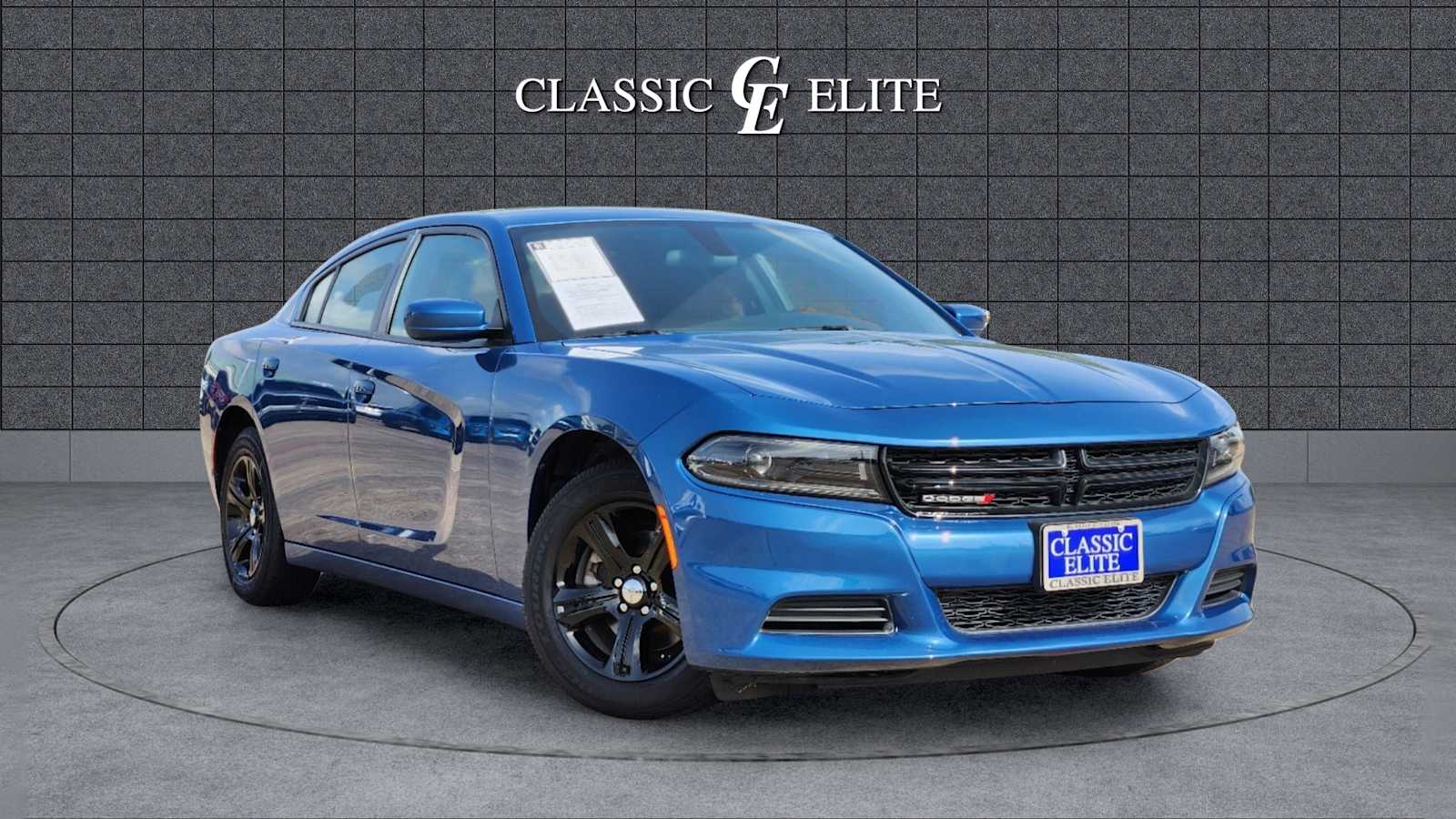 2022 Dodge Charger SXT 1