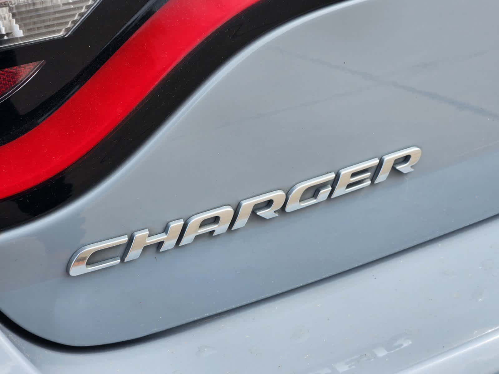2021 Dodge Charger SXT 12