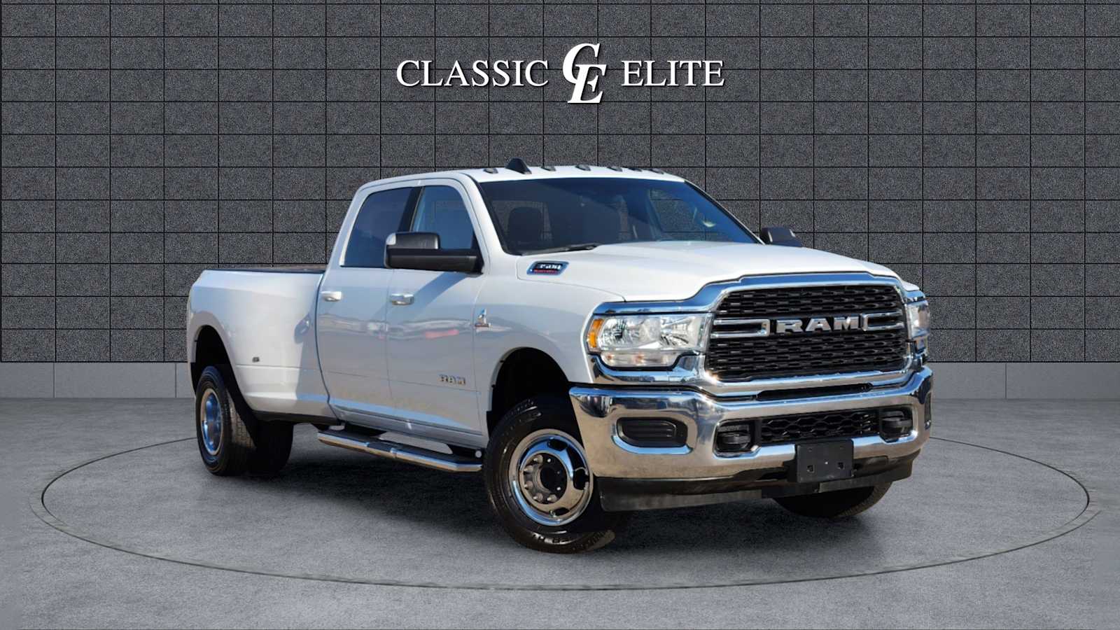 2022 Ram 3500 Big Horn 4x4 Crew Cab 8 Box 1