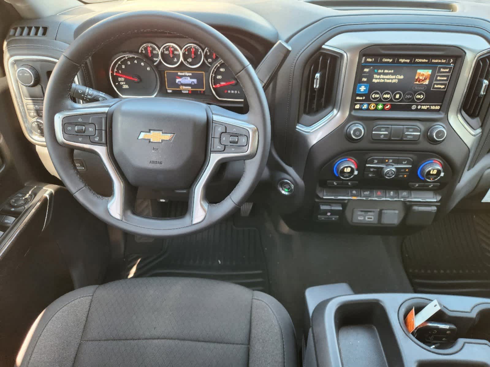 2020 Chevrolet Silverado 1500 LT 2WD Crew Cab 147 15