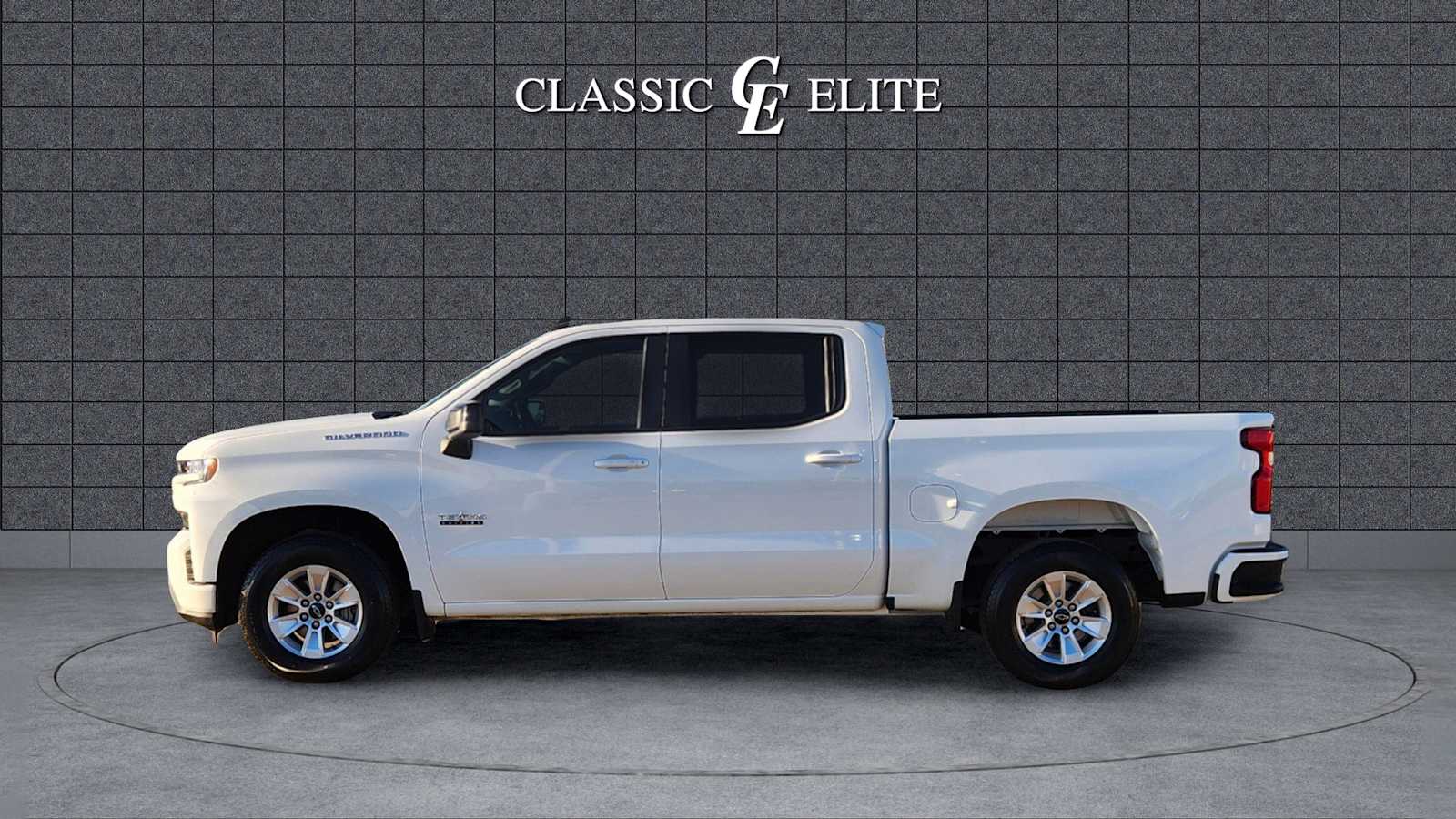 2020 Chevrolet Silverado 1500 RST 2WD Crew Cab 147 4