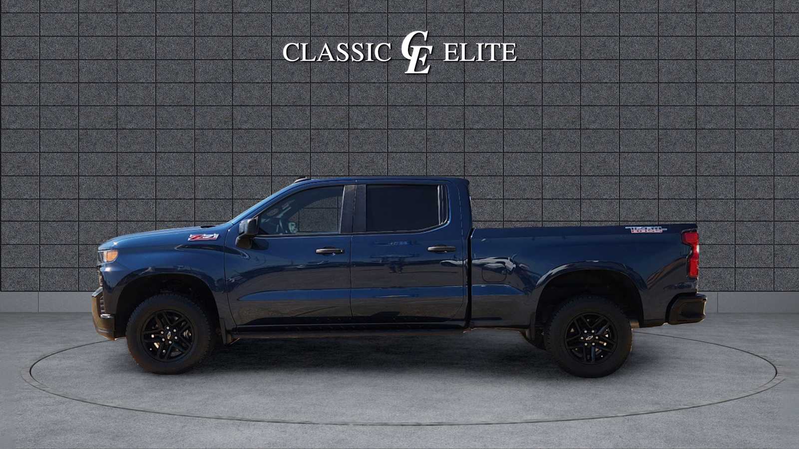 2021 Chevrolet Silverado 1500 Custom Trail Boss 4WD Crew Cab 157 4