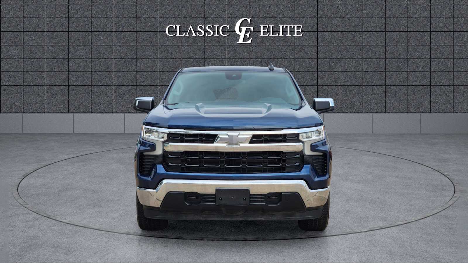 2022 Chevrolet Silverado 1500 LT 4WD Crew Cab 147 2