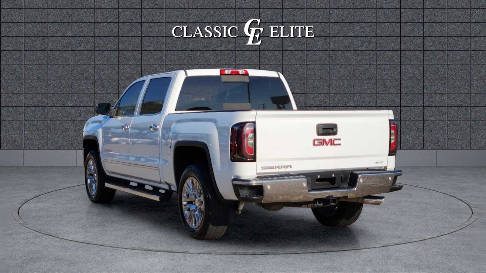 2017 GMC Sierra 1500 SLT 4WD Crew Cab 143.5 5