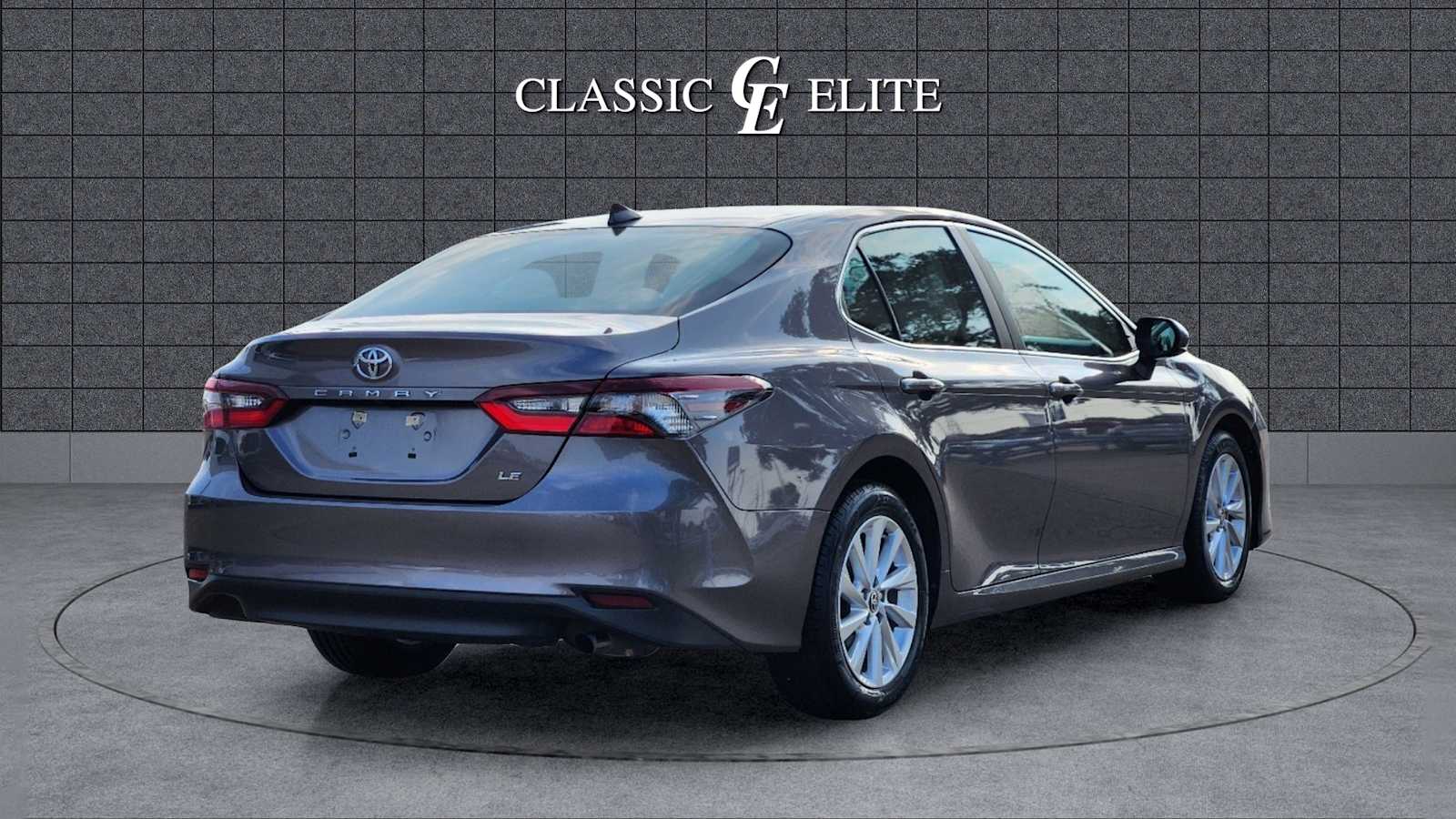 2021 Toyota Camry LE 7