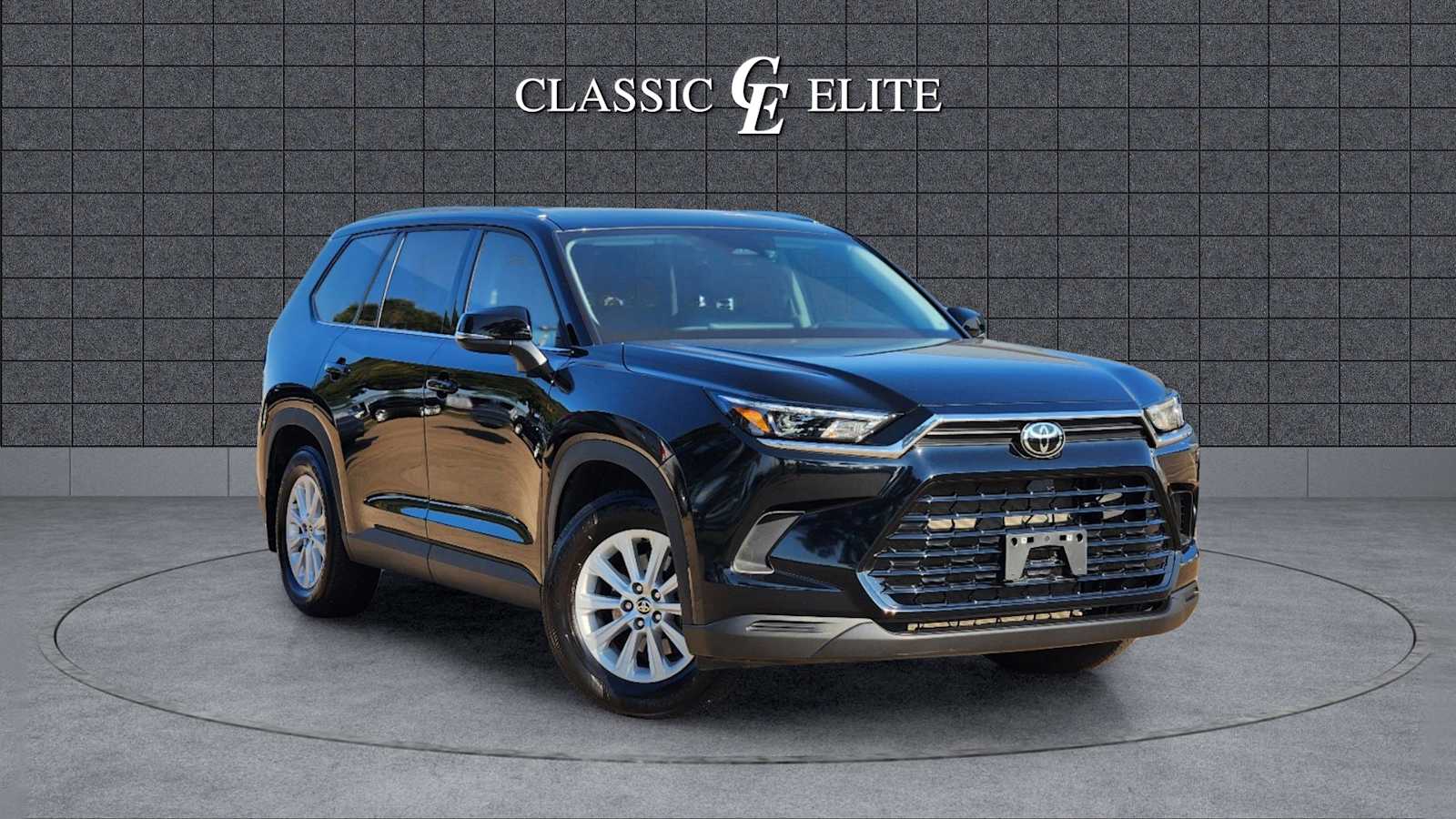 2024 Toyota Grand Highlander XLE 1