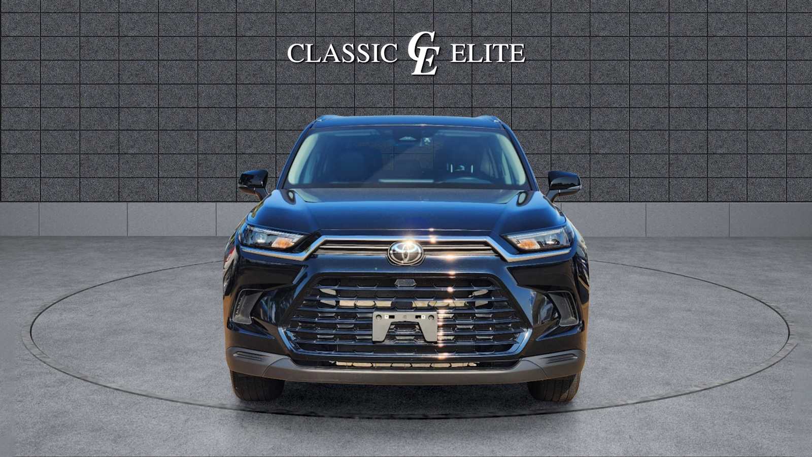 2024 Toyota Grand Highlander XLE 2