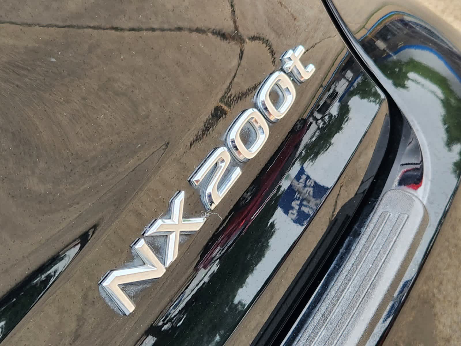 2016 Lexus NX 200t  12