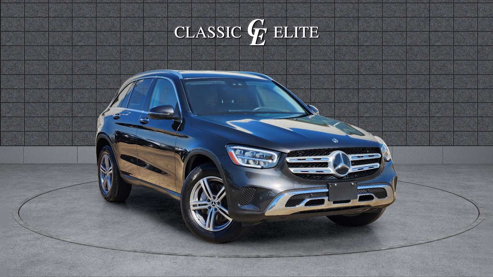 2022 Mercedes-Benz GLC GLC 300 1