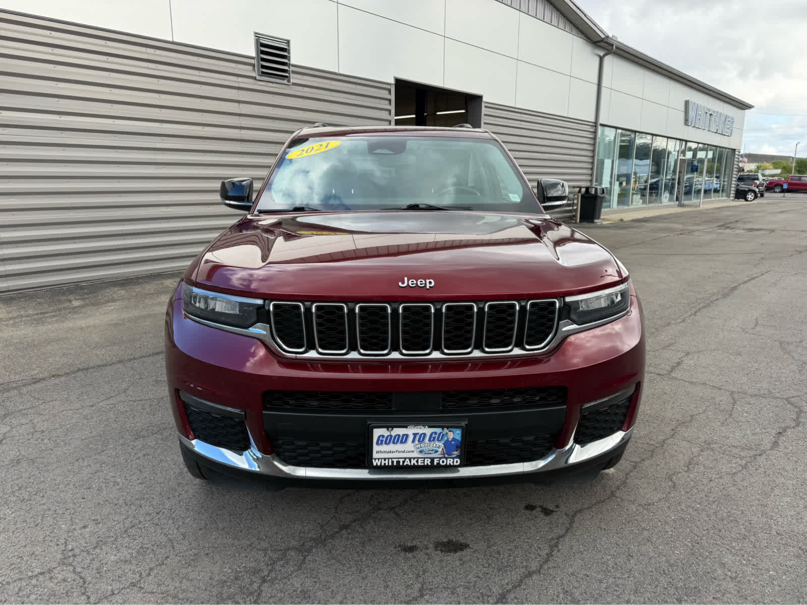 2021 Jeep Grand Cherokee L Limited - Velvet Red Pearlcoat exterior view 3