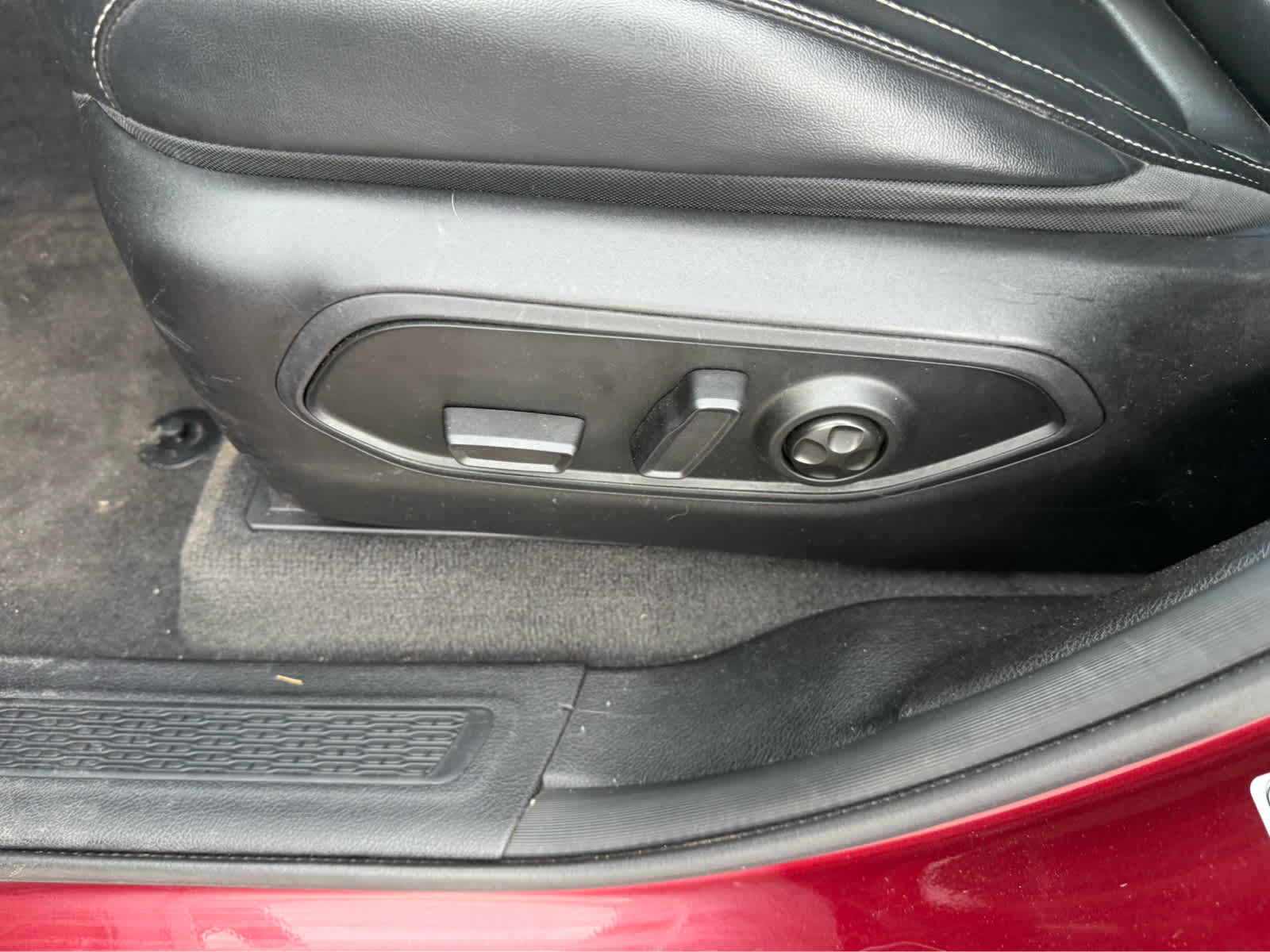 2021 Jeep Grand Cherokee L Limited - Velvet Red Pearlcoat exterior view 8