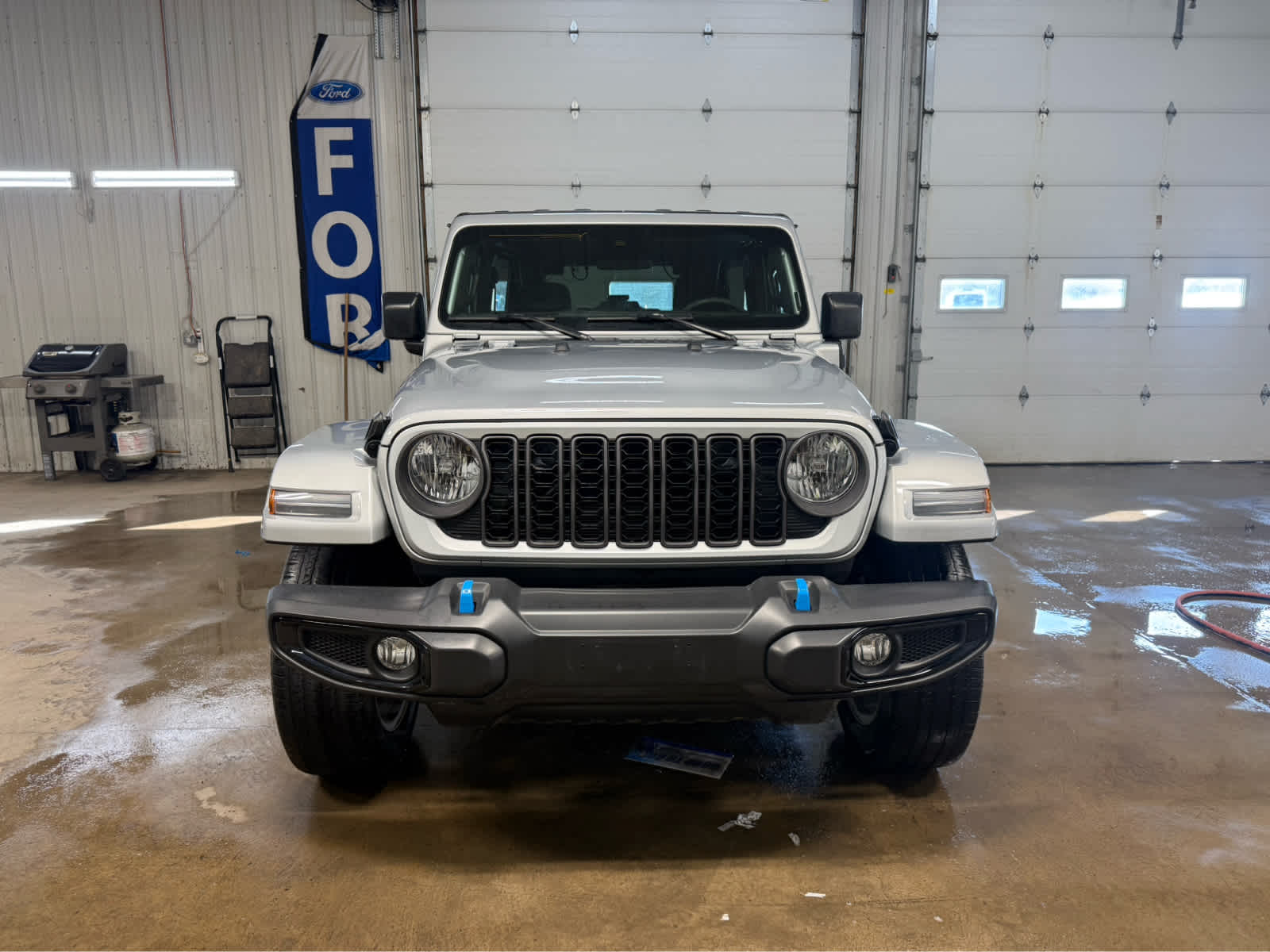 2024 Jeep Wrangler 4xe Sport S - Silver Zynith Clearcoat exterior view 3