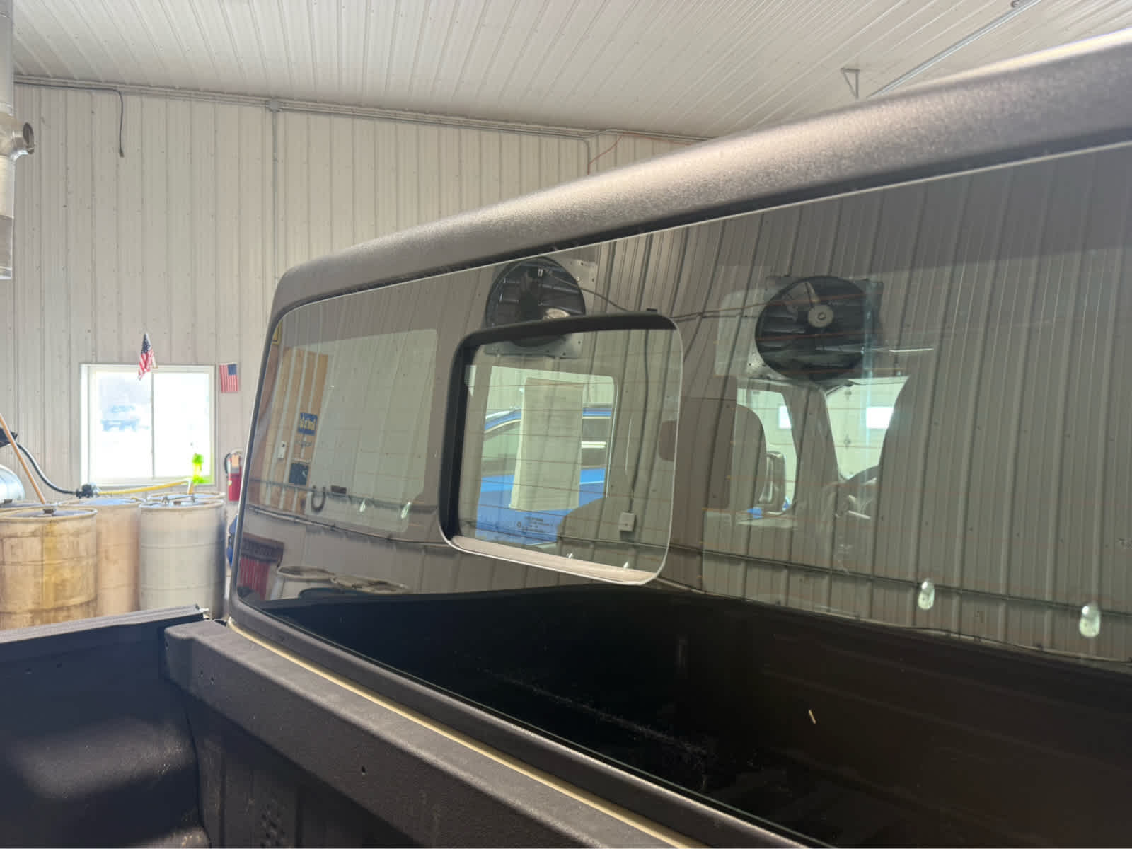 2020 Jeep Gladiator Sport - Gobi Clearcoat exterior view 6