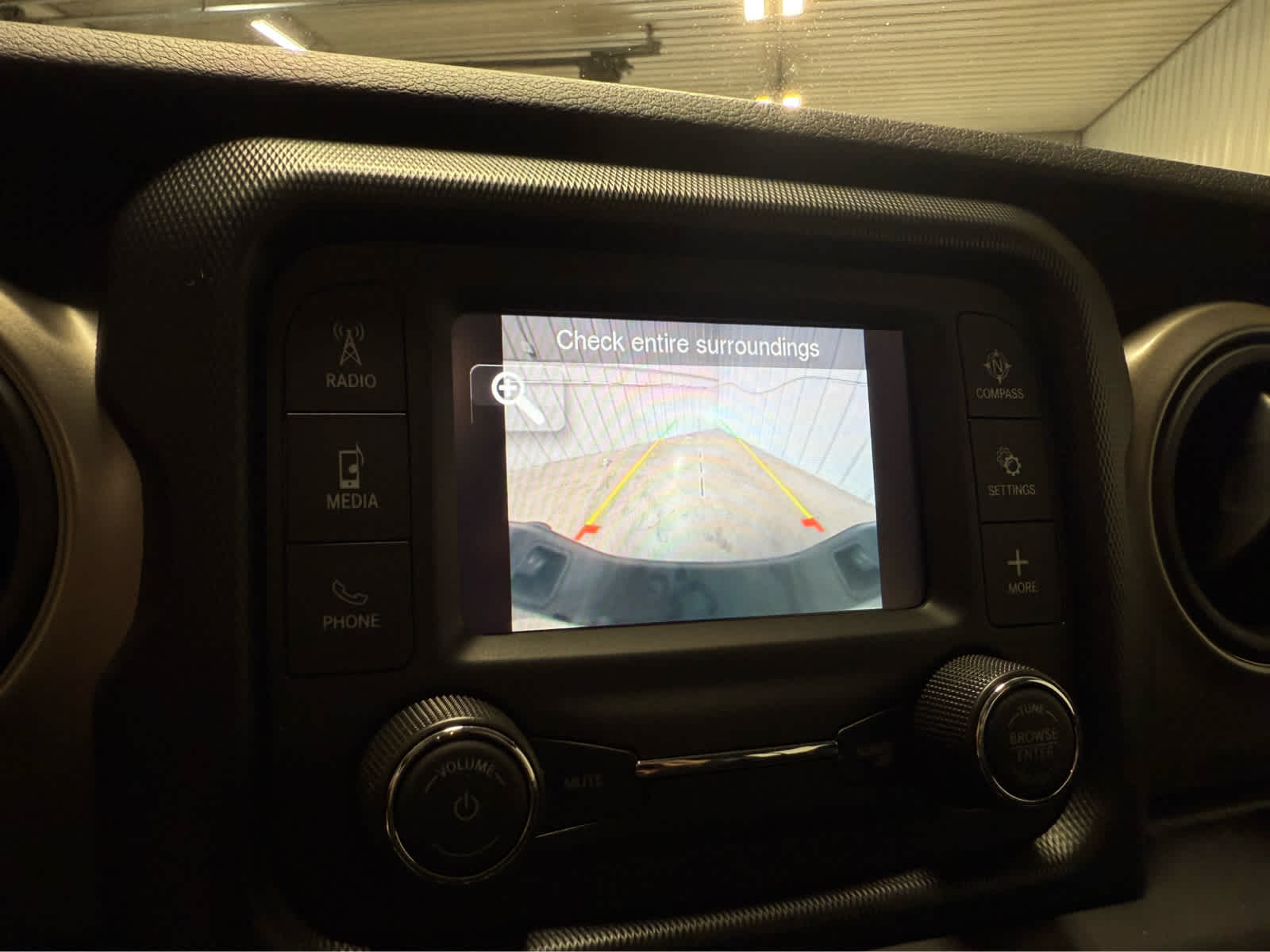 2020 Jeep Gladiator Sport - Gobi Clearcoat exterior view 16