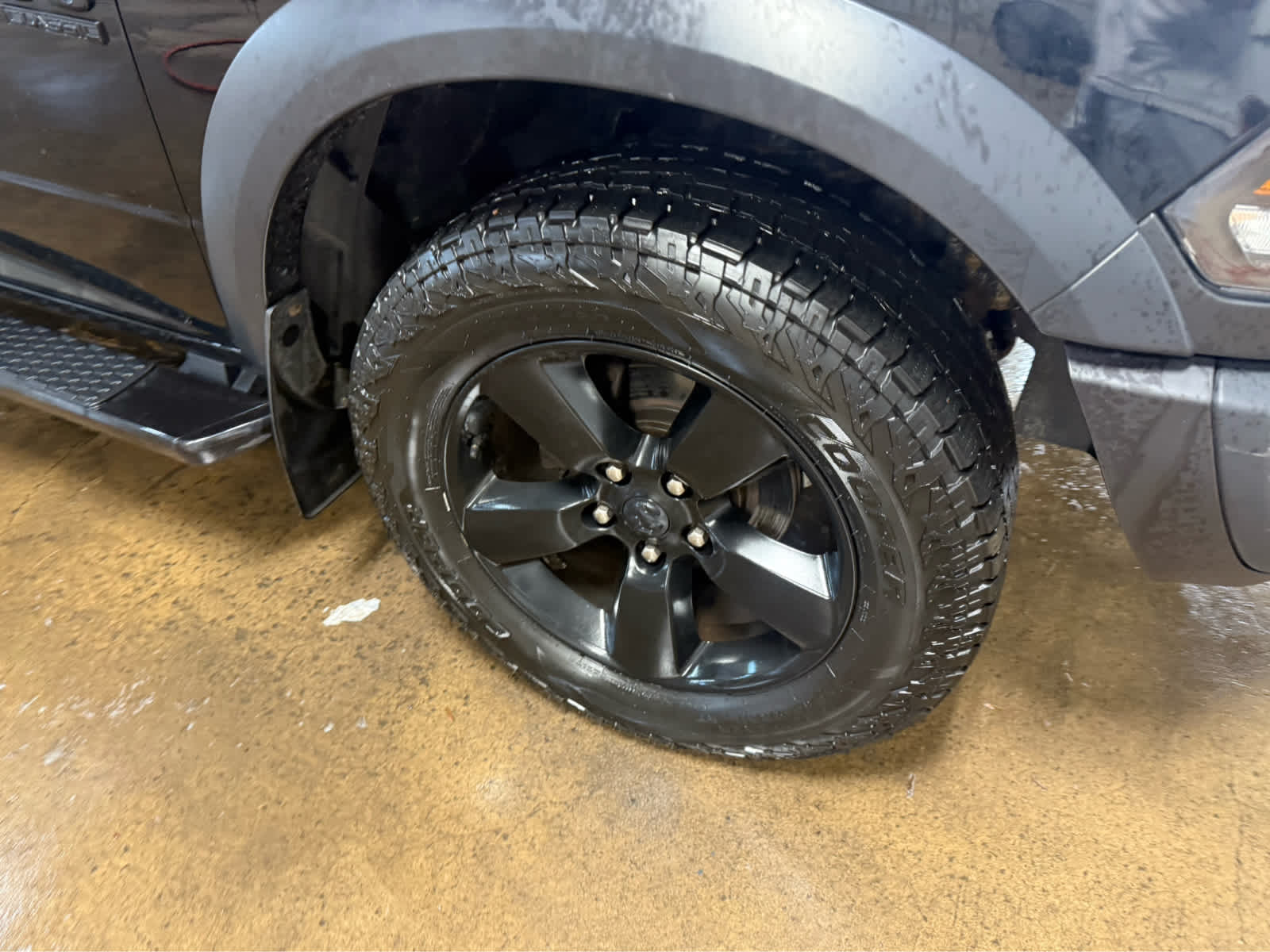 2019 Ram 1500 Classic Warlock - Diamond Black Crystal Pearlcoat exterior view 4