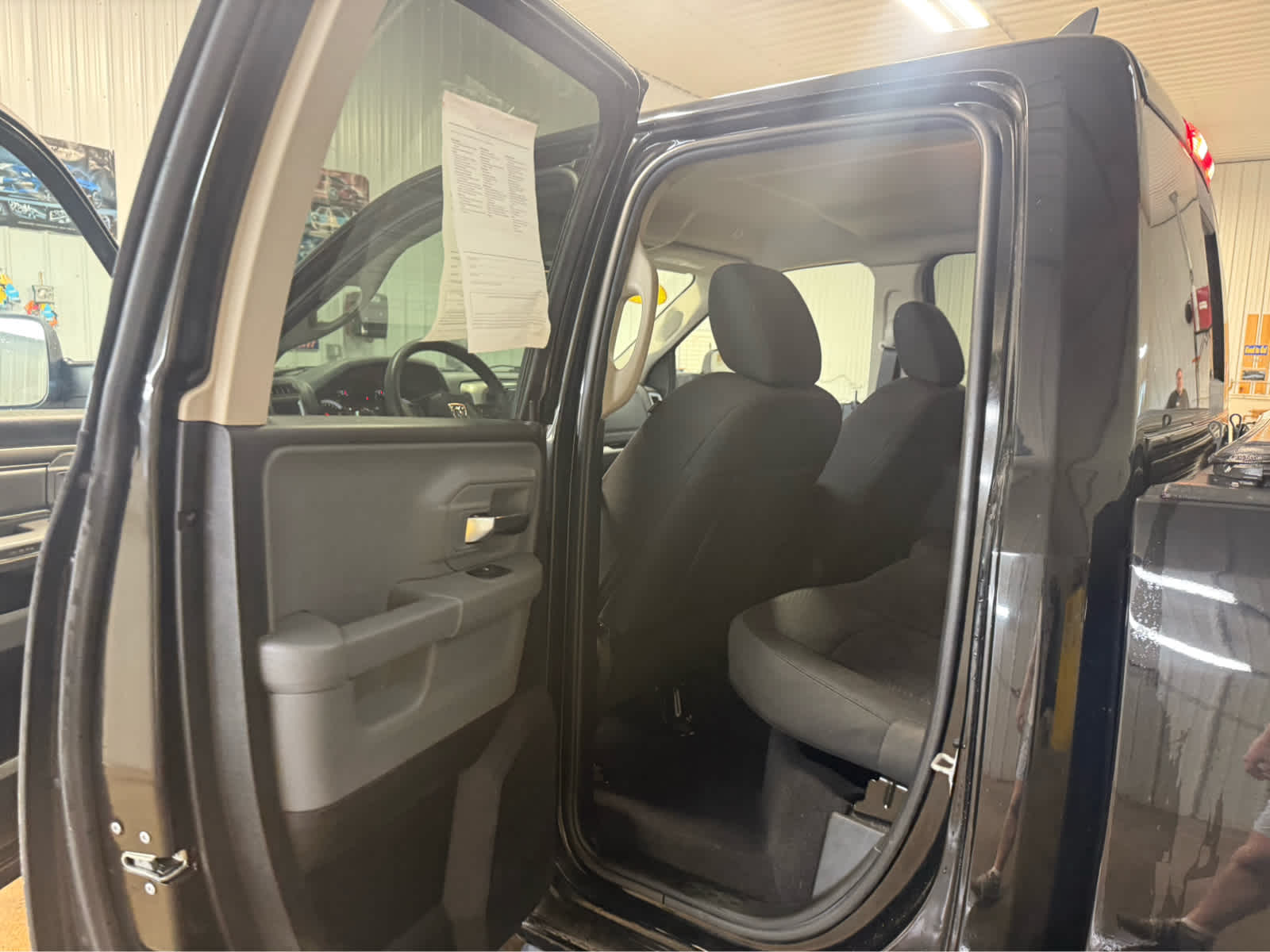 2019 Ram 1500 Classic Warlock - Diamond Black Crystal Pearlcoat exterior view 18