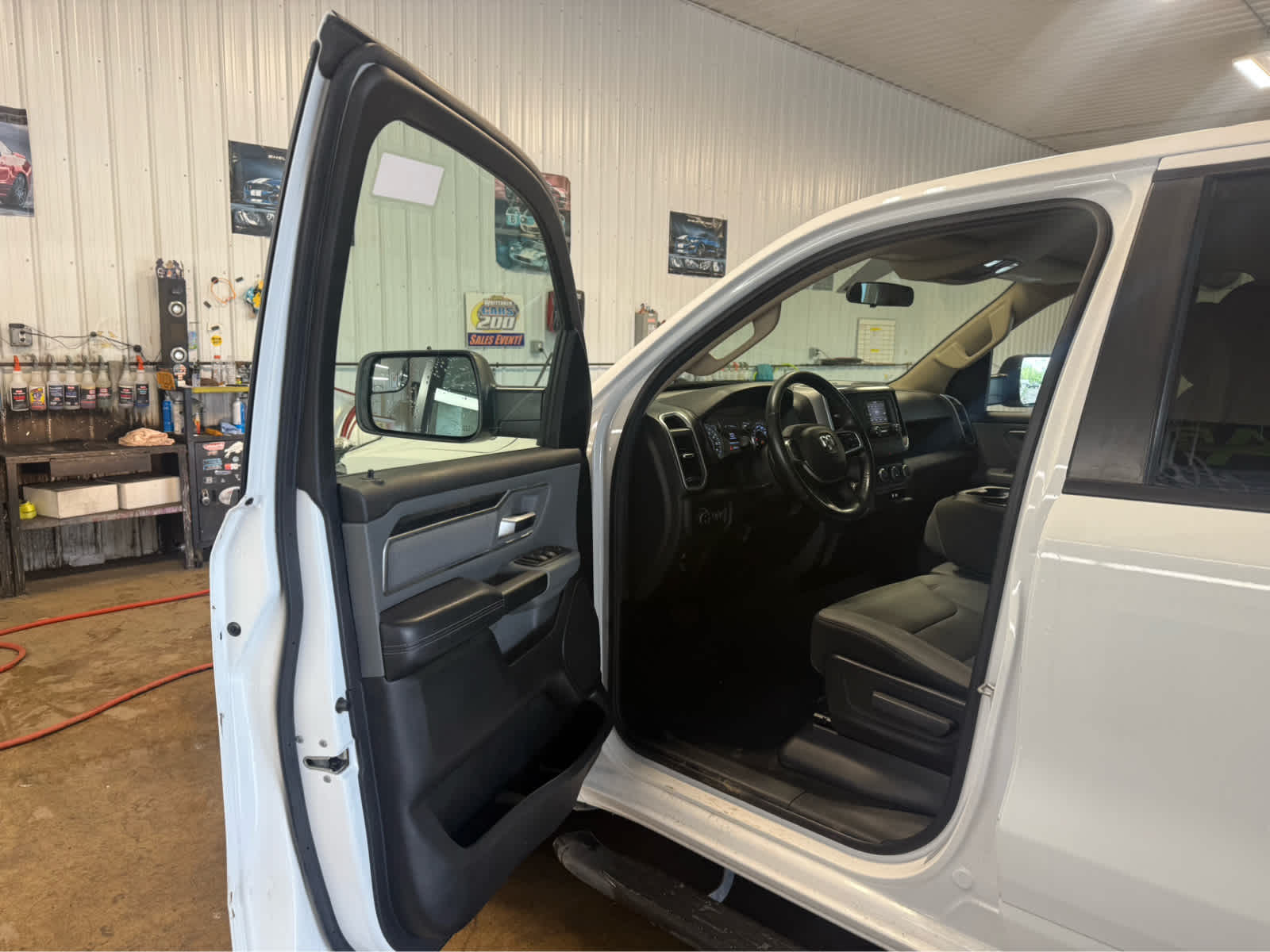 2019 Ram All-New 1500 Big Horn/Lone Star - Bright White Clearcoat exterior view 9