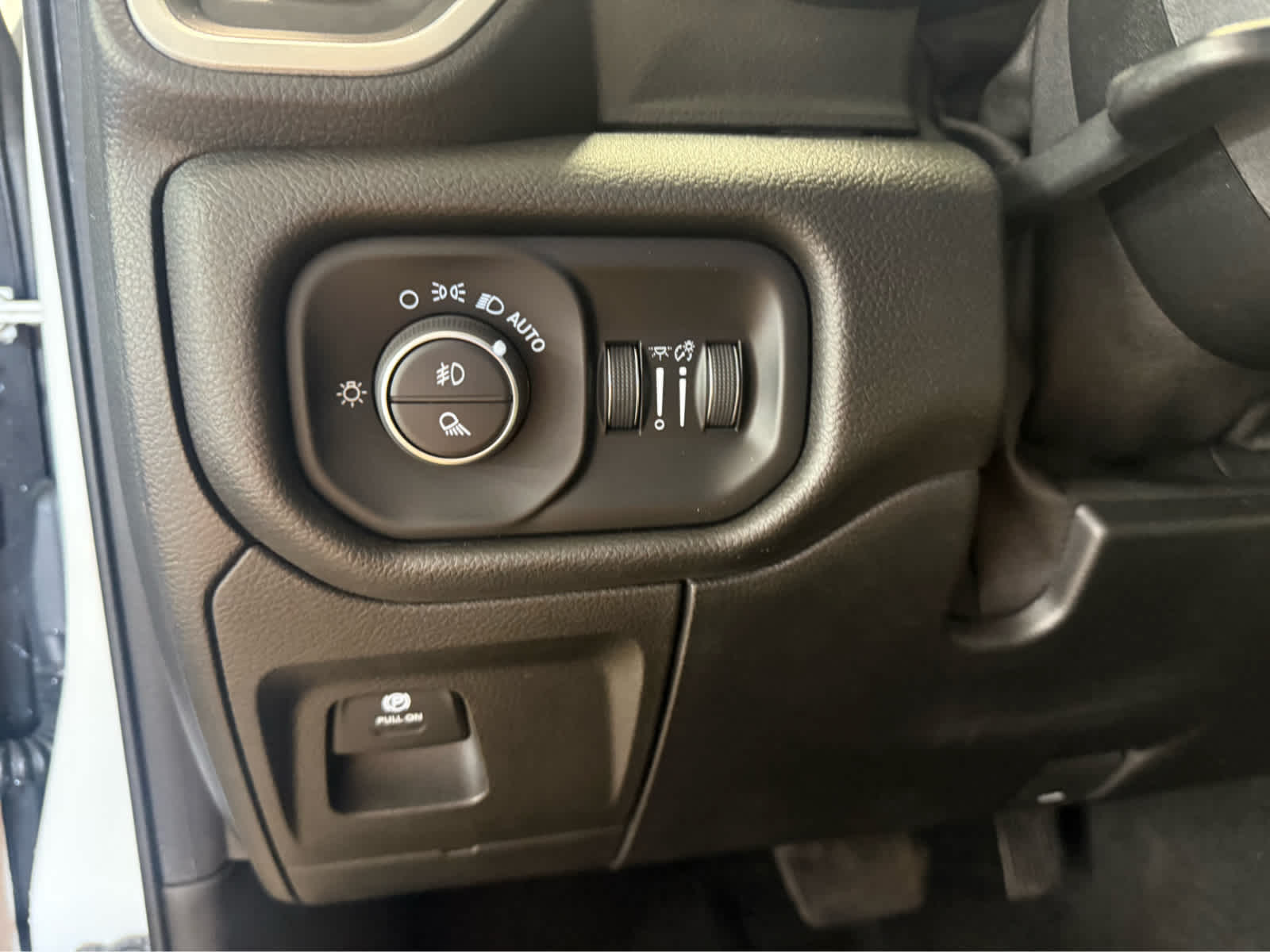 2019 Ram All-New 1500 Big Horn/Lone Star - Bright White Clearcoat exterior view 13
