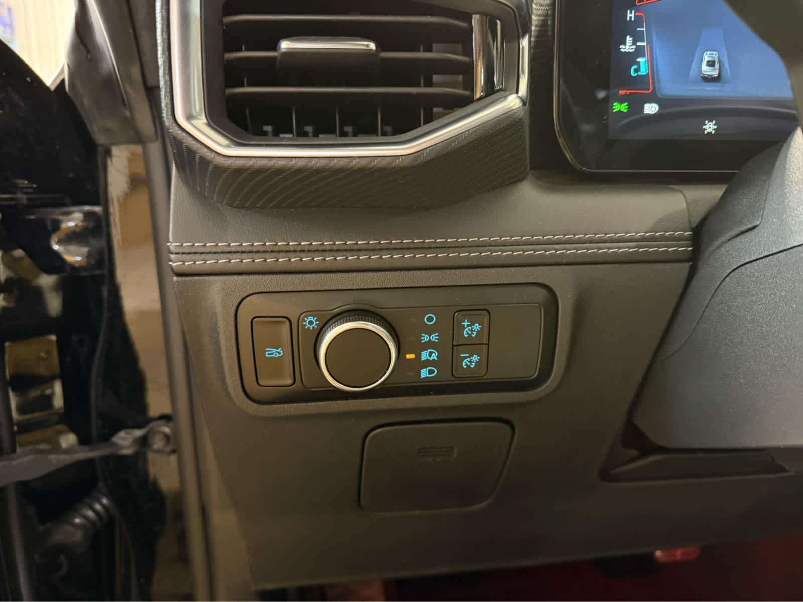 2024 Ford Mustang EcoBoost Premium - Shadow Black exterior view 11