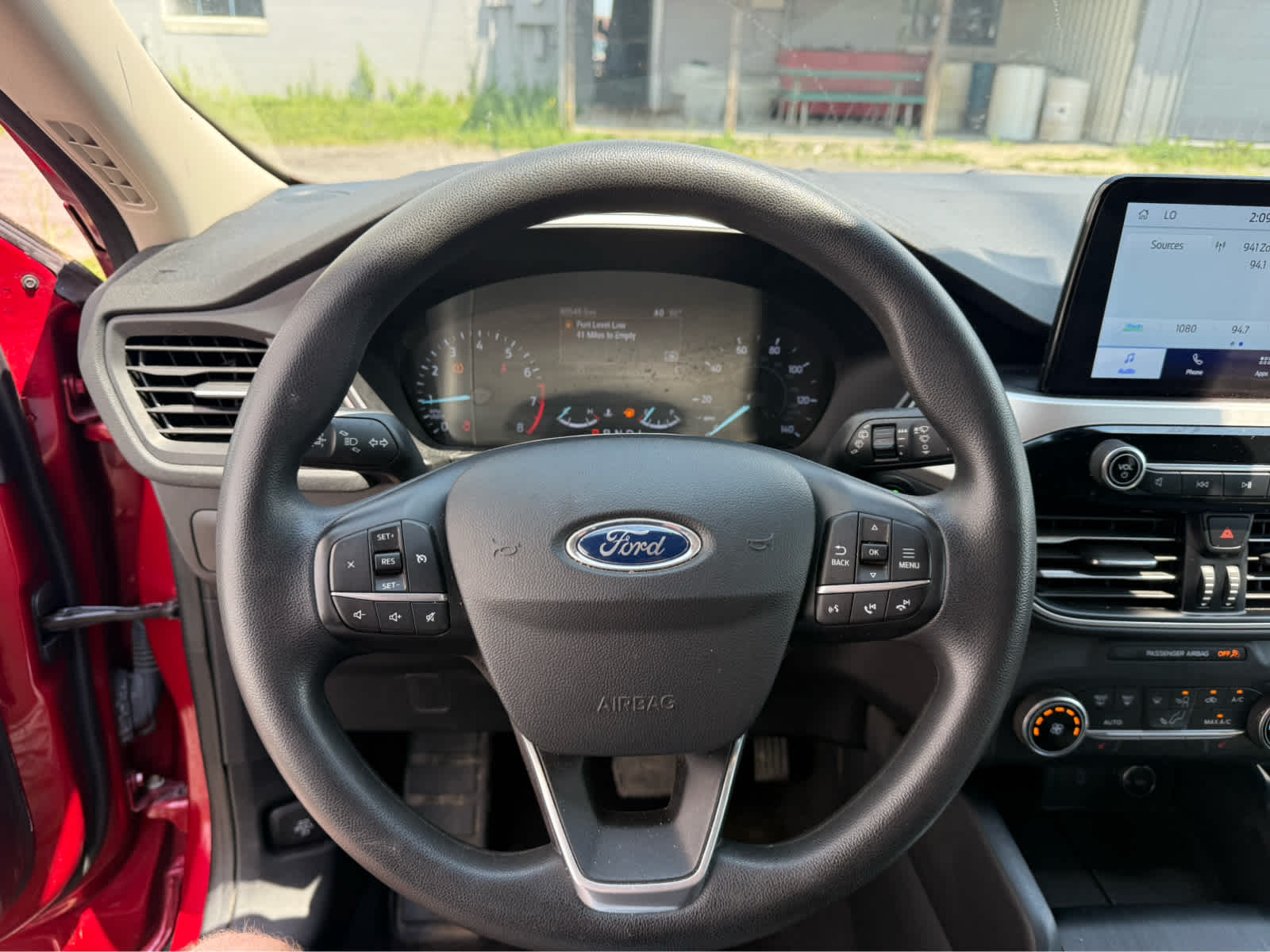 2020 Ford Escape SE - Rapid Red Metallic Tinted Clearcoat exterior view 8