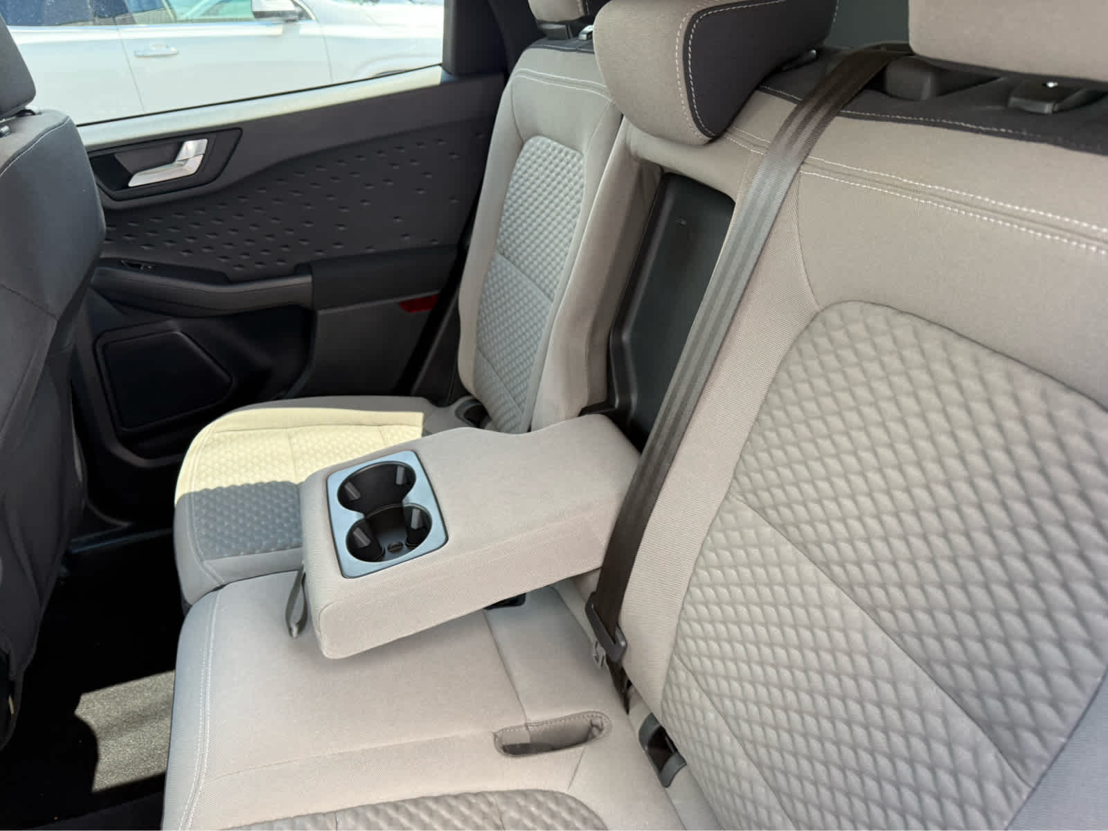 2020 Ford Escape SE - Rapid Red Metallic Tinted Clearcoat exterior view 14