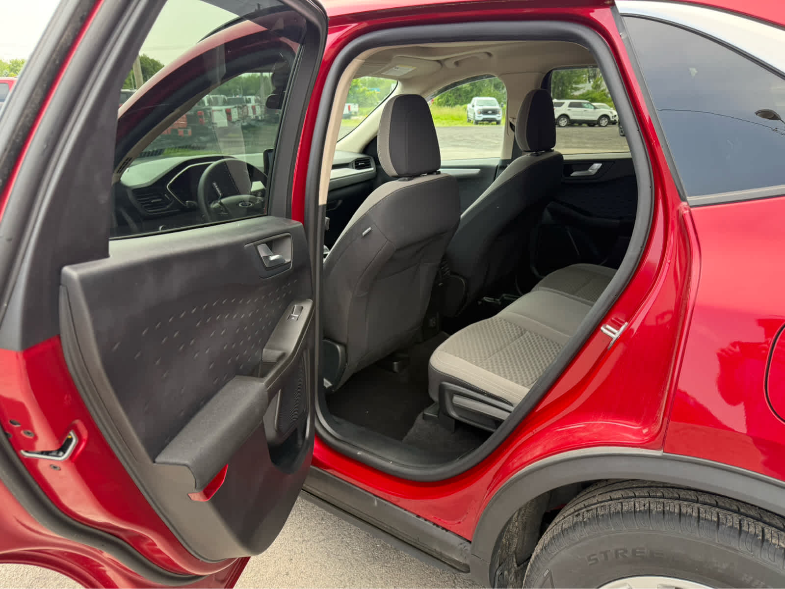 2020 Ford Escape SE - Rapid Red Metallic Tinted Clearcoat exterior view 17