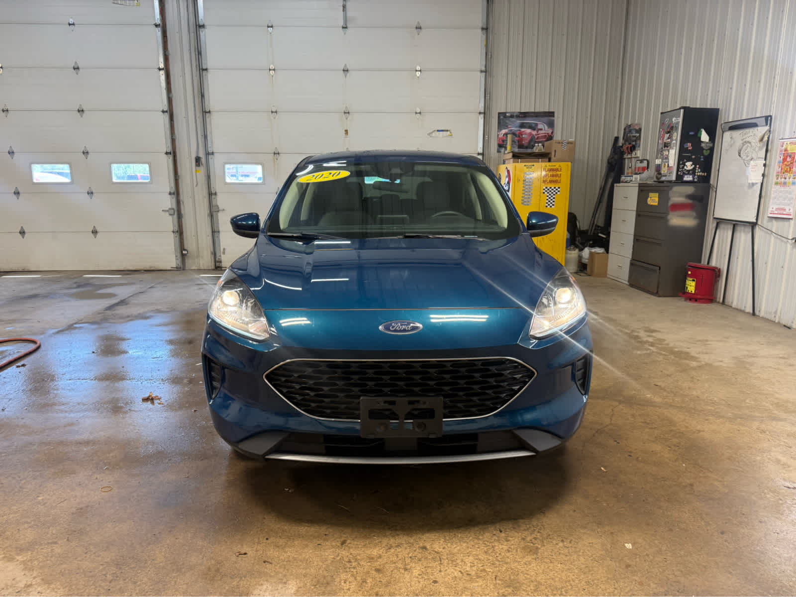 2020 Ford Escape SE - Dark Persian Green Metallic exterior view 3