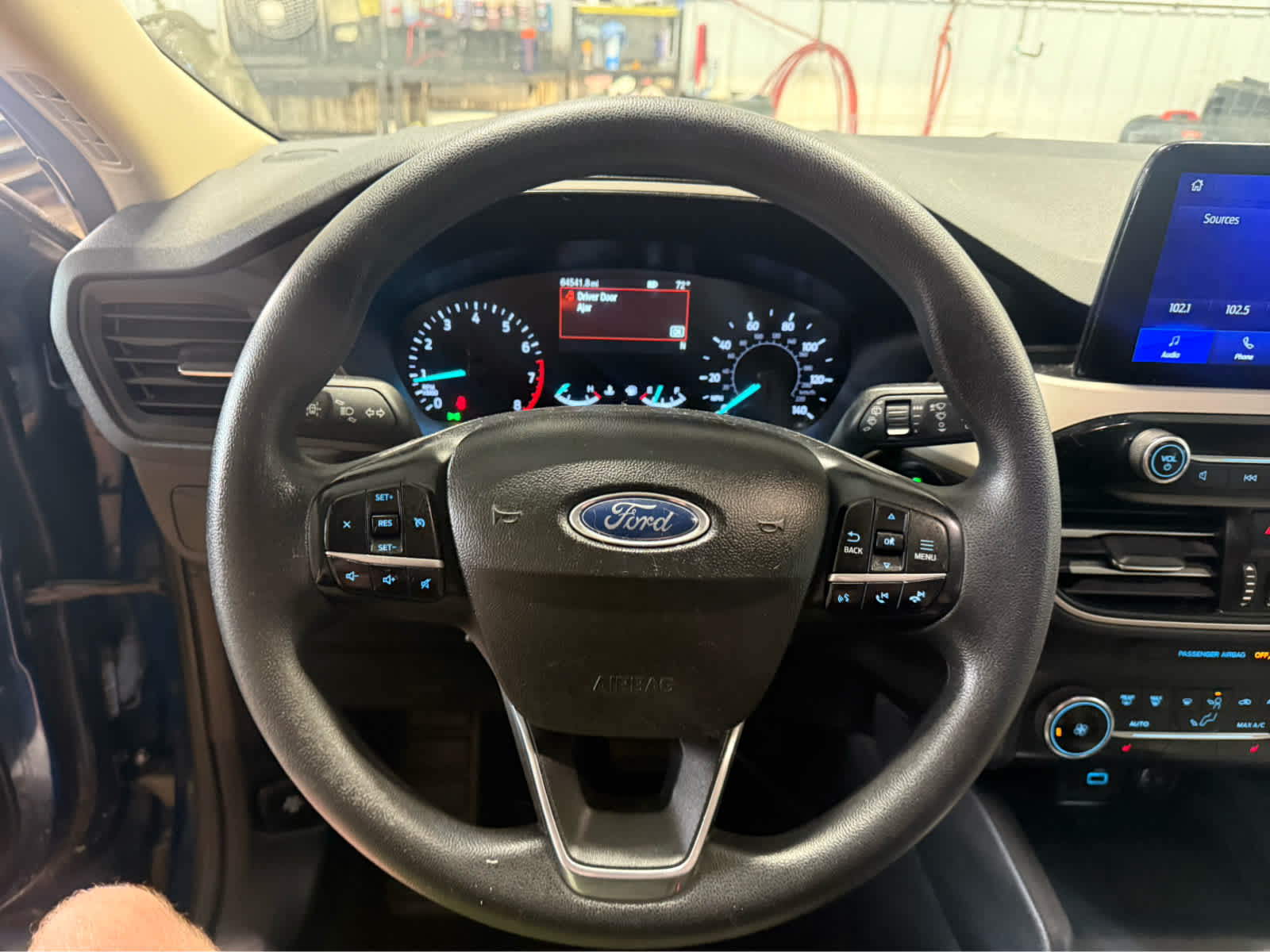 2020 Ford Escape SE - Dark Persian Green Metallic exterior view 9