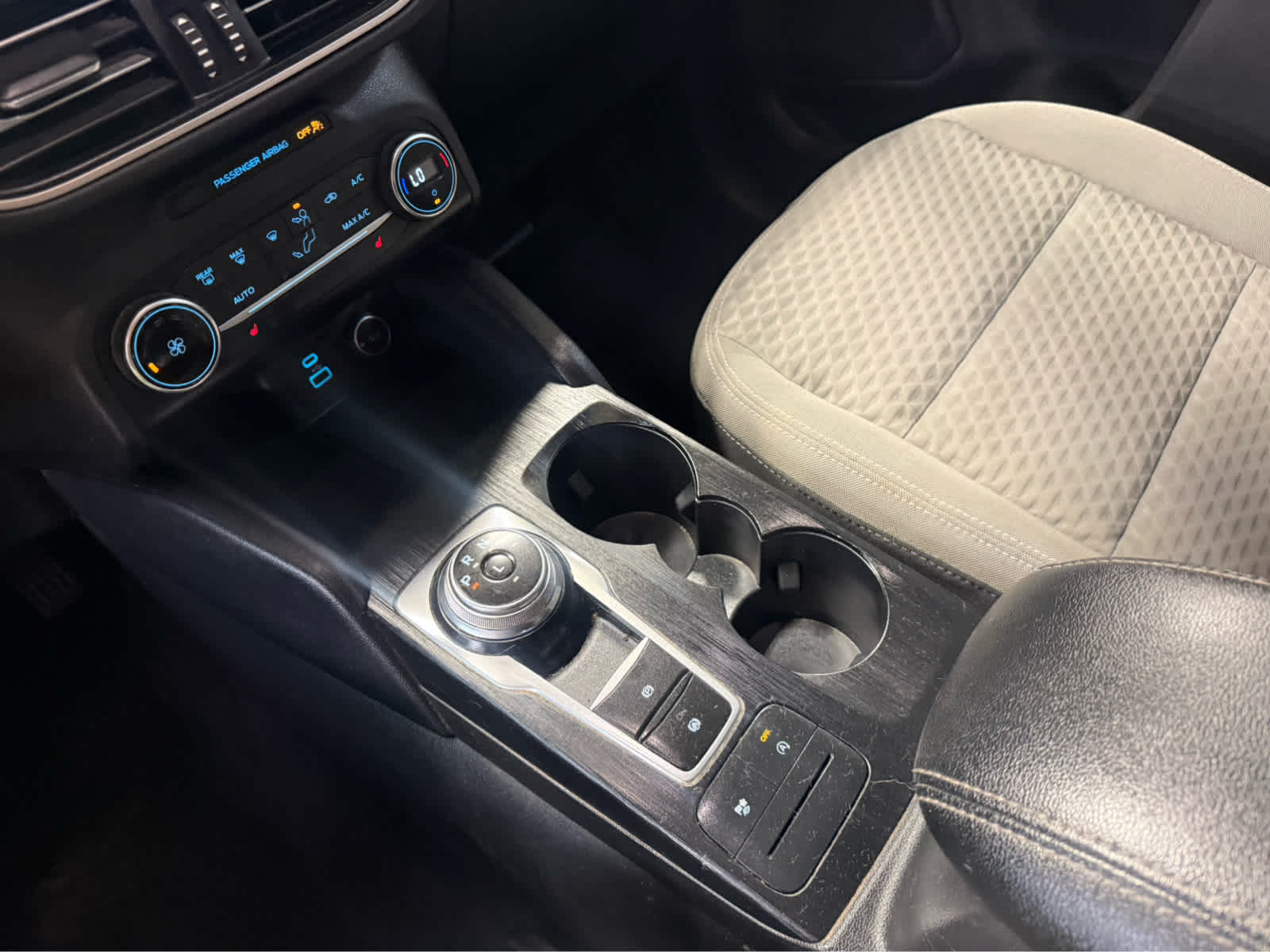 2020 Ford Escape SE - Dark Persian Green Metallic exterior view 14