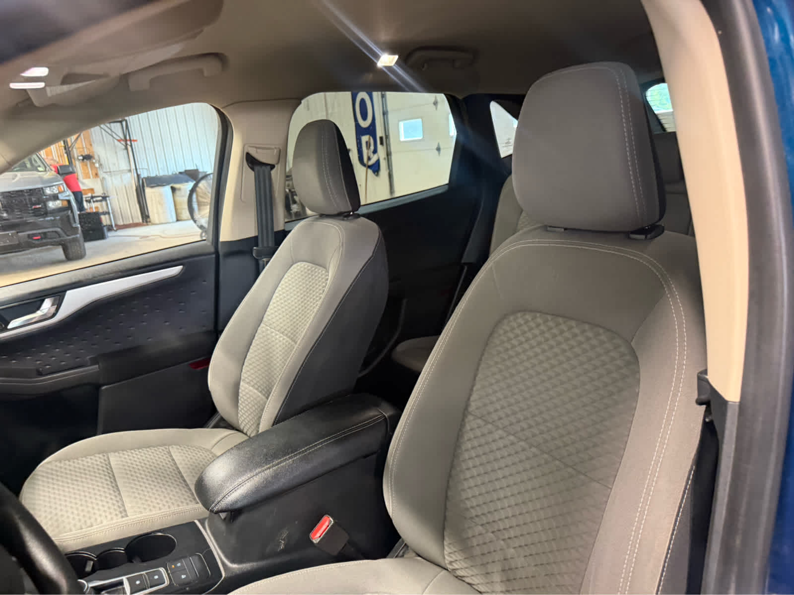 2020 Ford Escape SE - Dark Persian Green Metallic exterior view 15