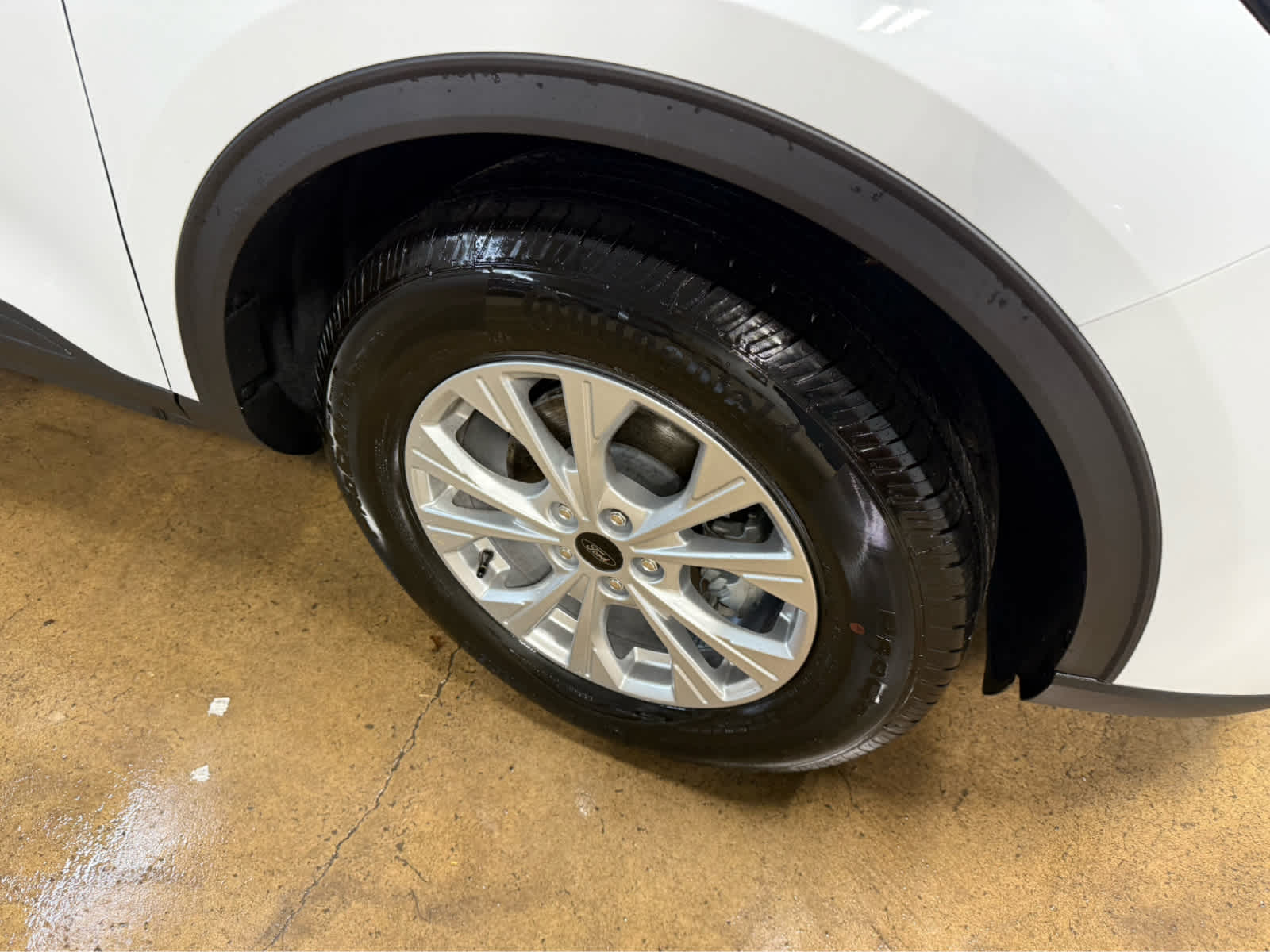 2025 Ford Escape Active - Oxford White exterior view 4