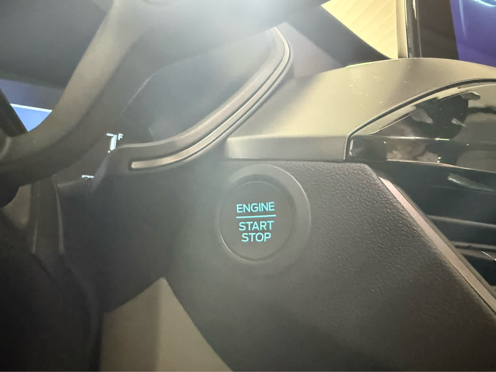 2025 Ford Escape Active - Oxford White exterior view 11