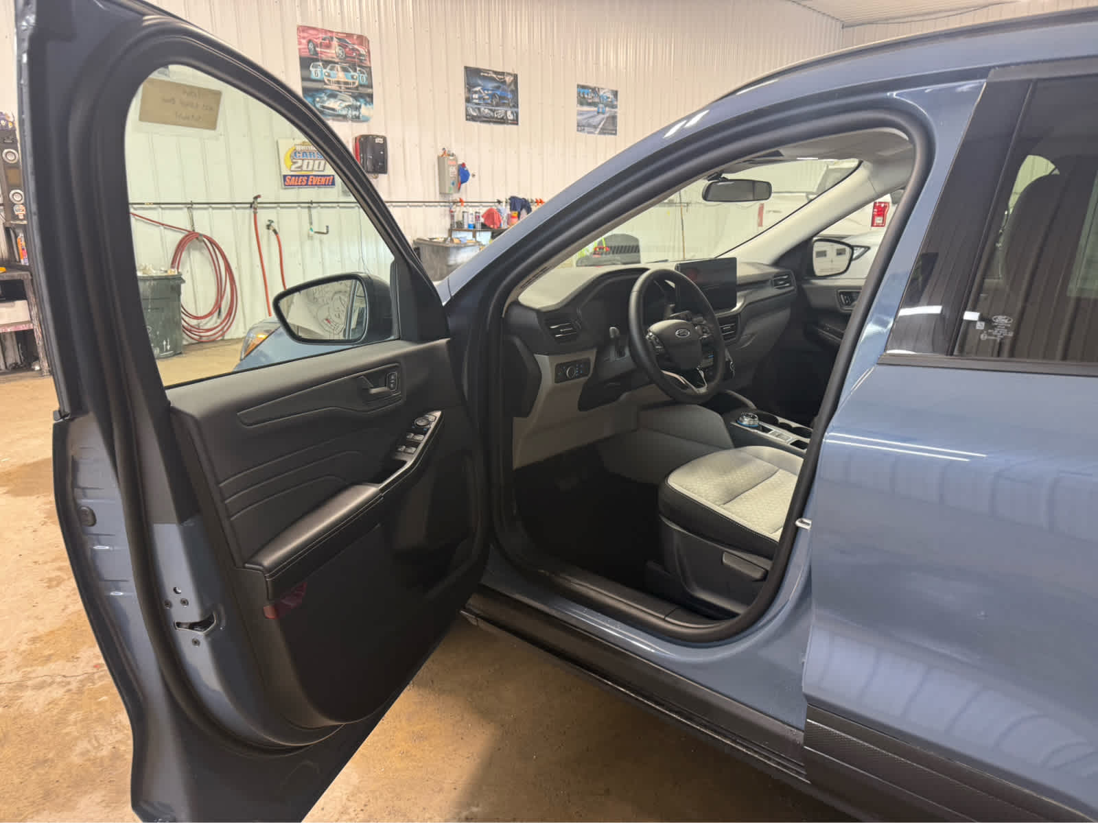 2025 Ford Escape Active - Vapor Blue Metallic exterior view 5