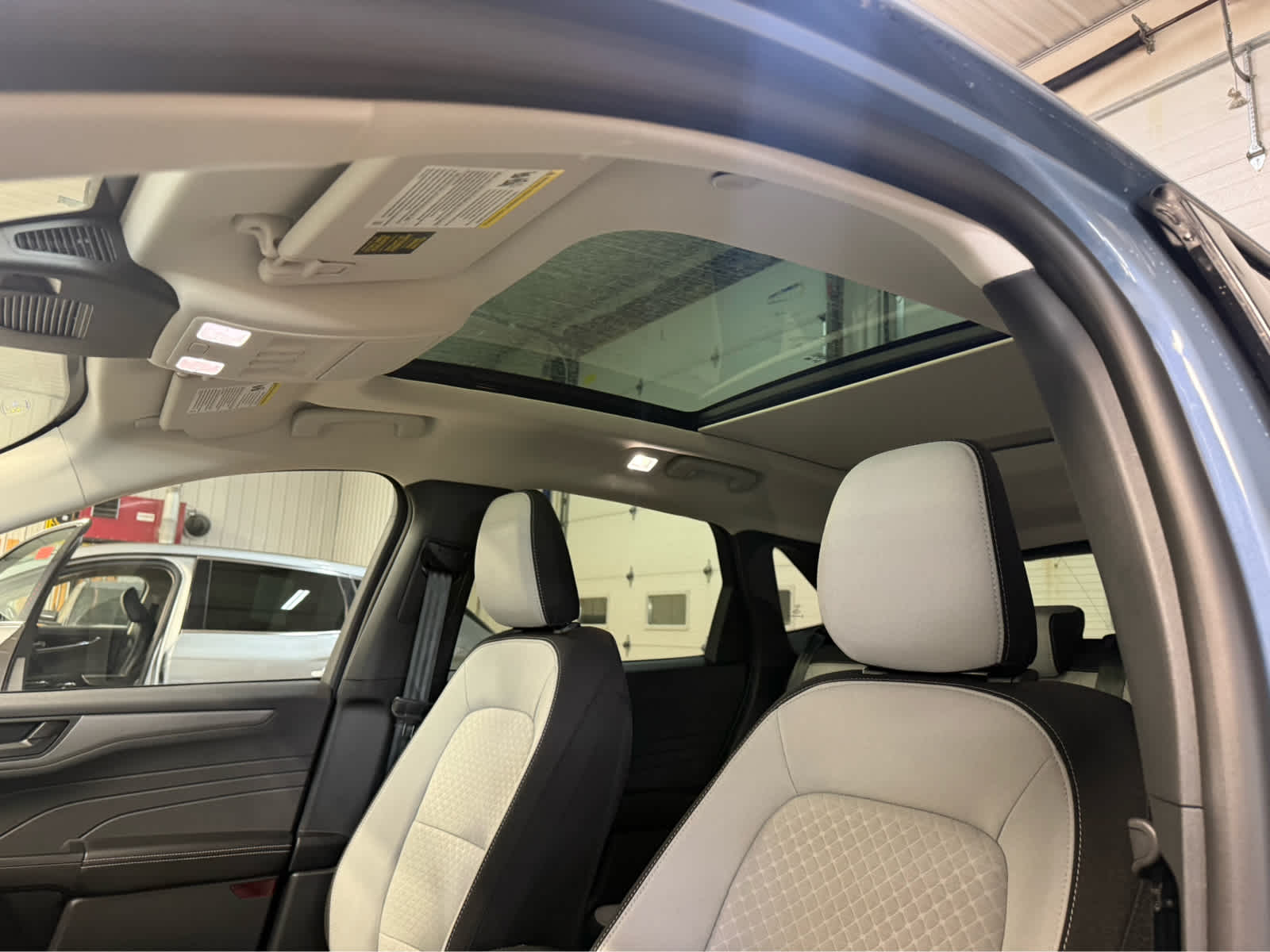 2025 Ford Escape Active - Vapor Blue Metallic exterior view 13