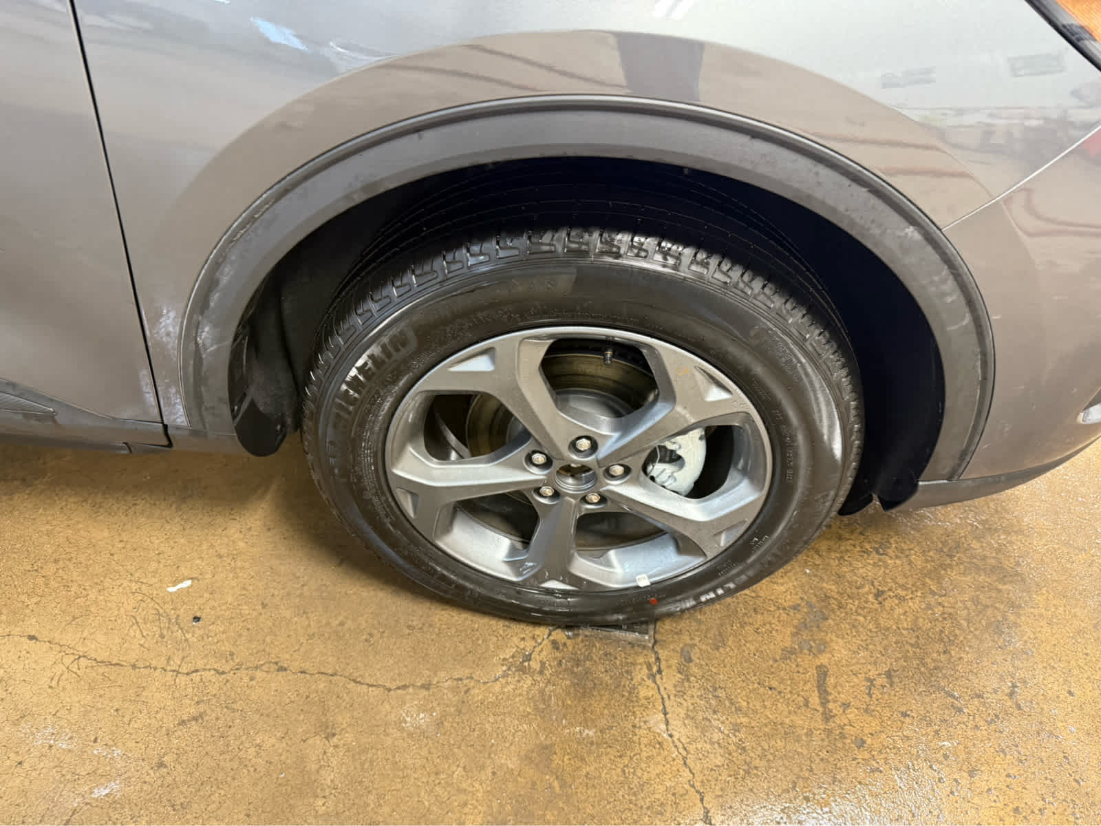 2025 Ford Escape ST-Line - Carbonized Gray Metallic exterior view 4