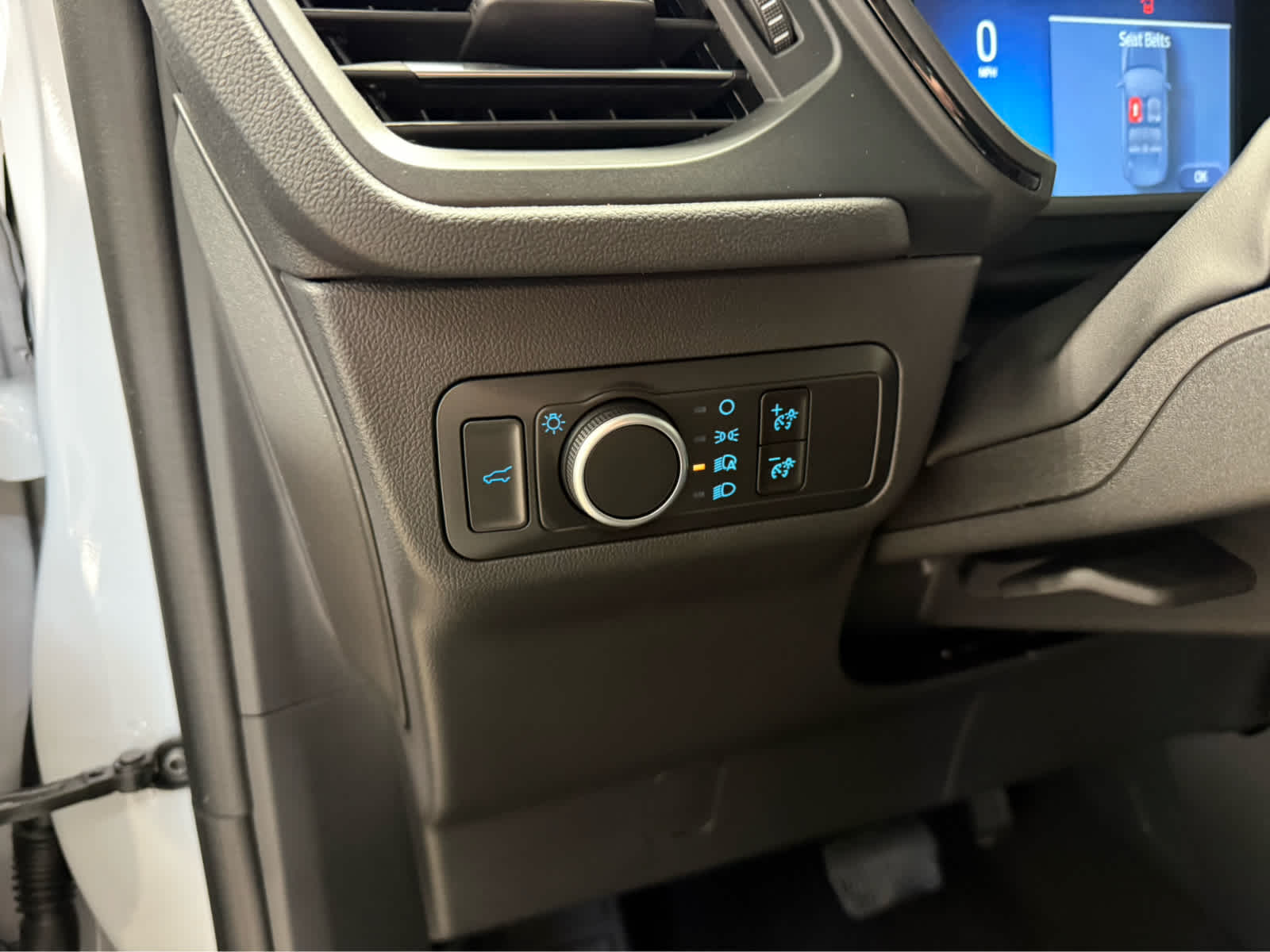 2025 Ford Escape ST-Line - Space Silver Metallic exterior view 11